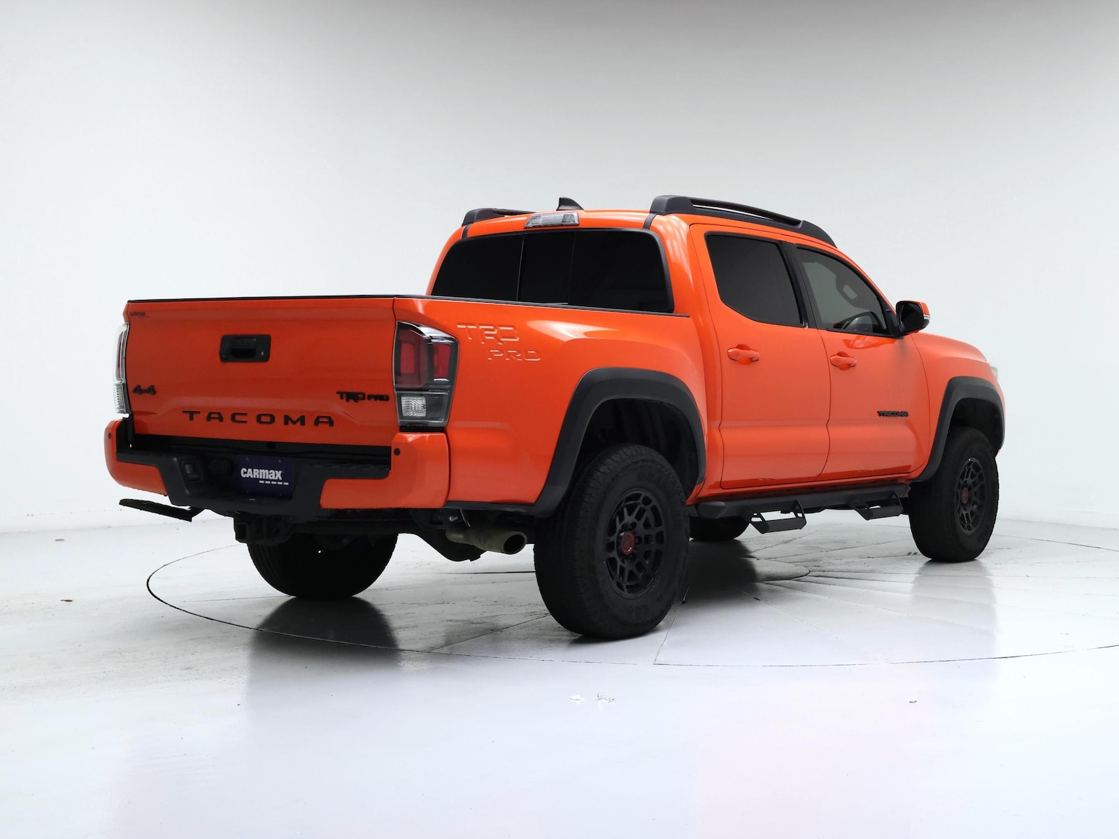 2023 Toyota Tacoma TRD Pro - Photo 9