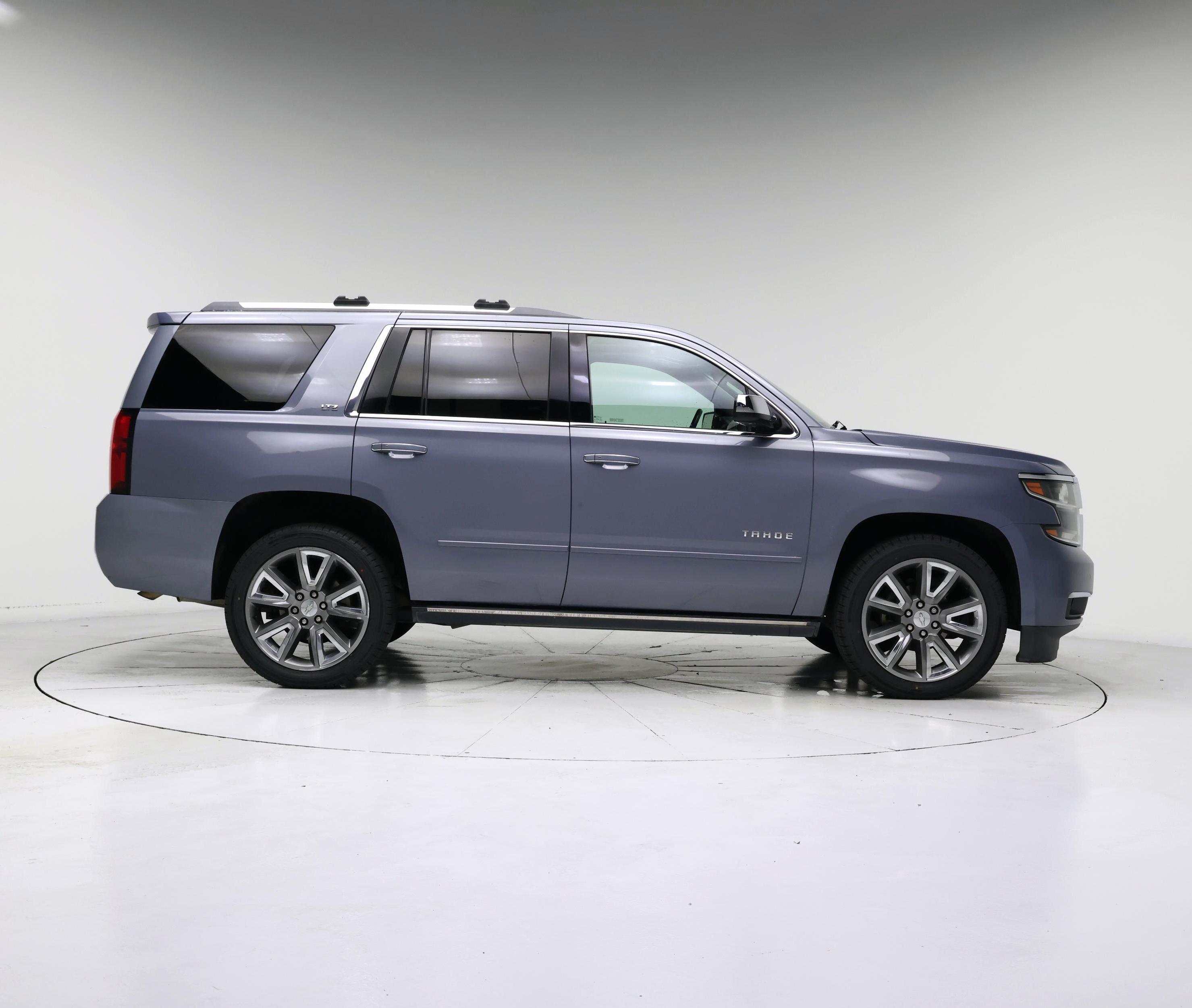 Thumbnail: 2016 Chevrolet Tahoe - 7
