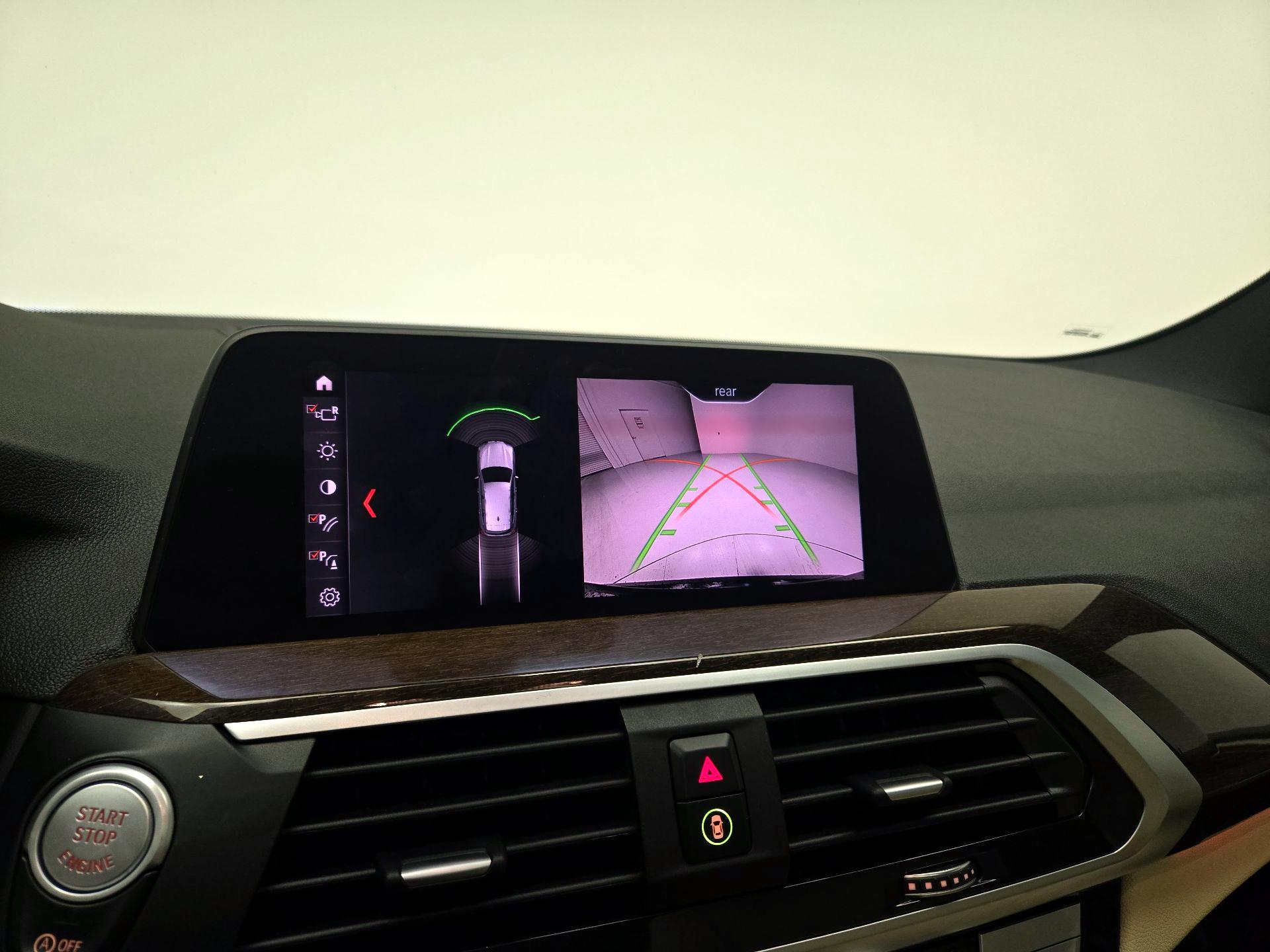 Thumbnail: 2021 BMW X3 - 15