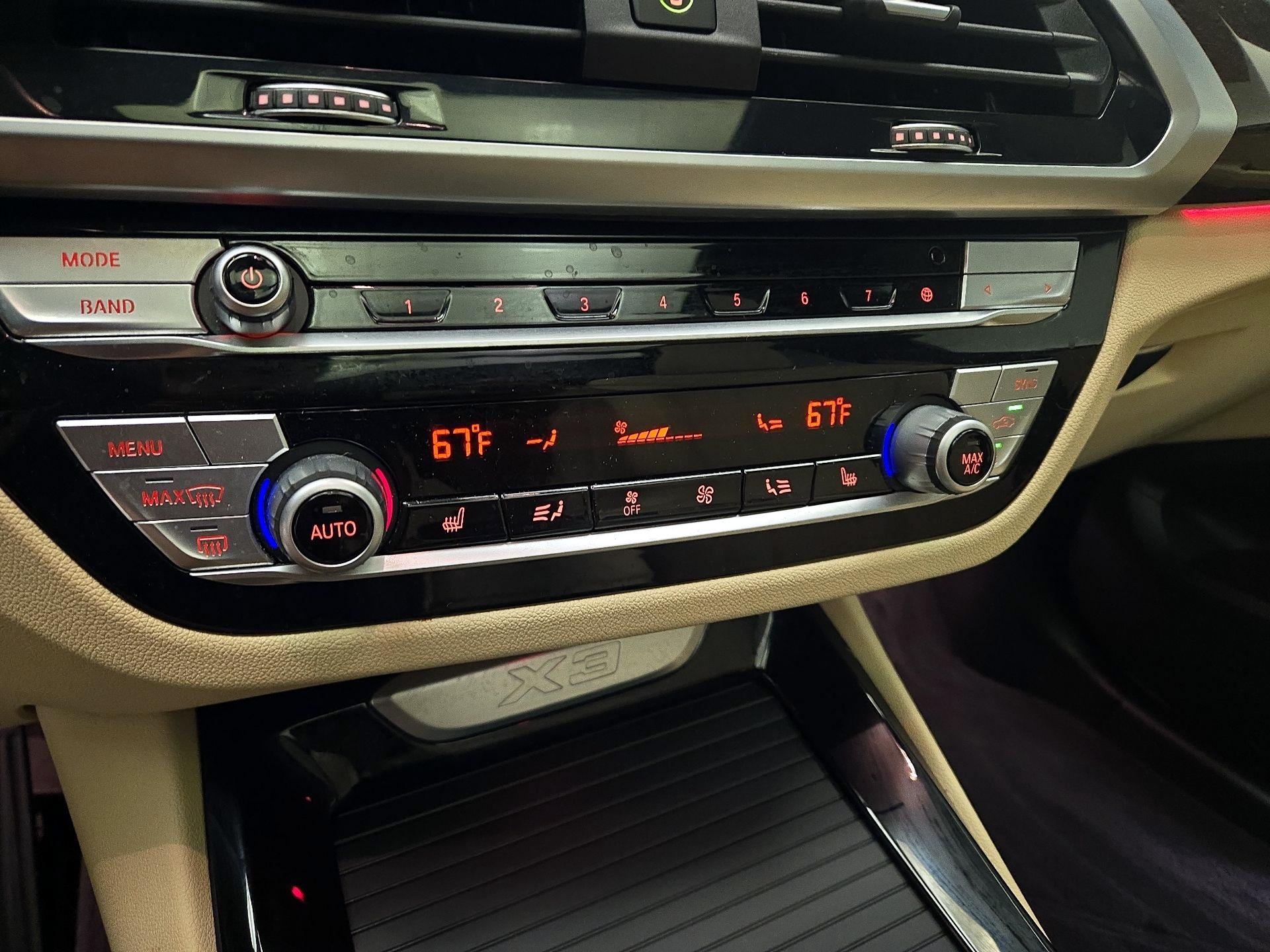Thumbnail: 2021 BMW X3 - 17