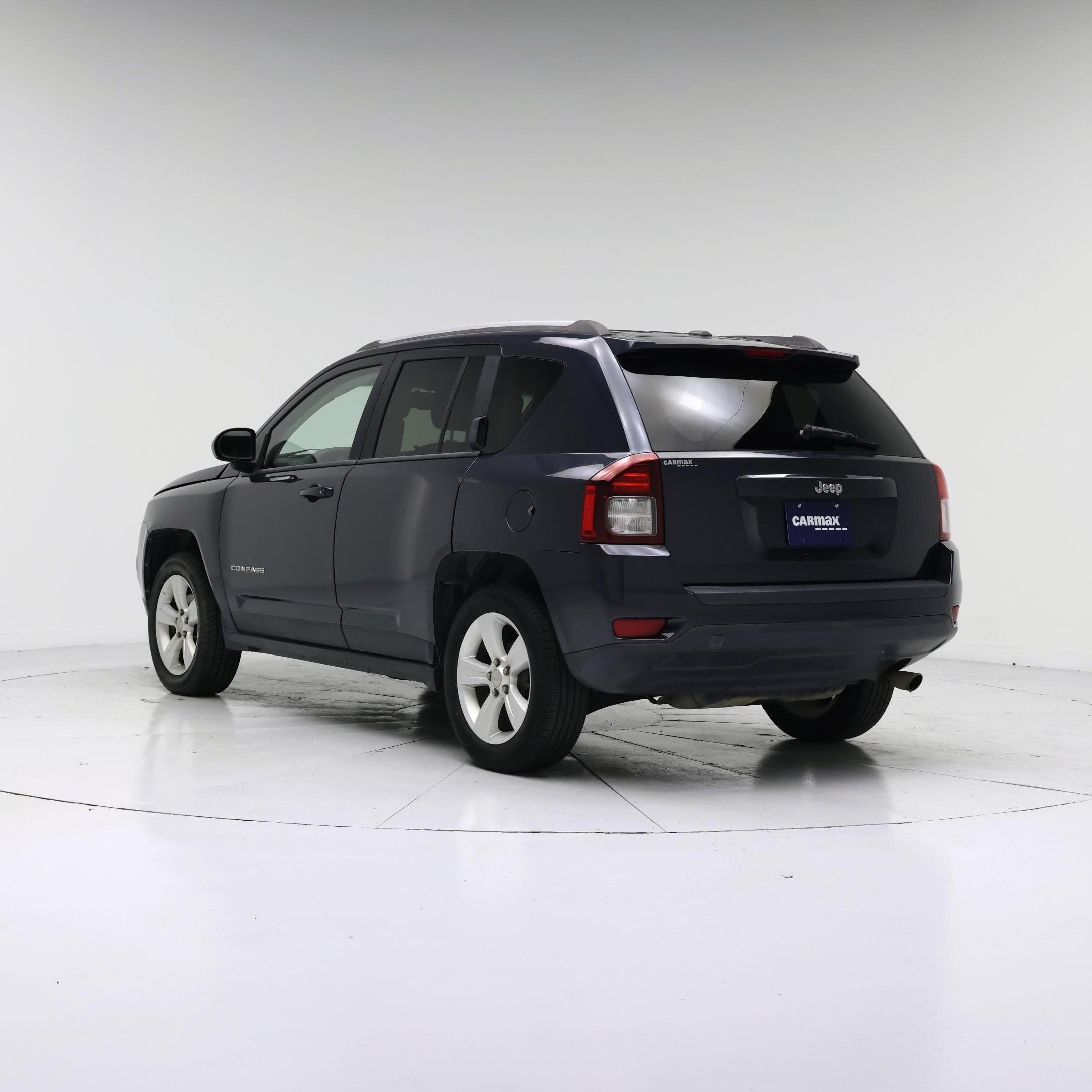 Thumbnail: 2016 Jeep Compass - 2