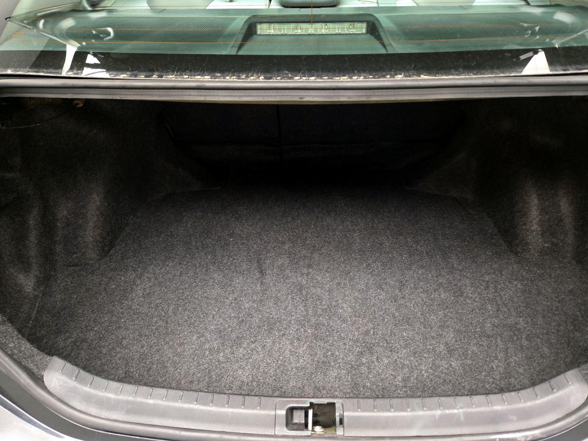 Thumbnail: 2015 Toyota Corolla - 20