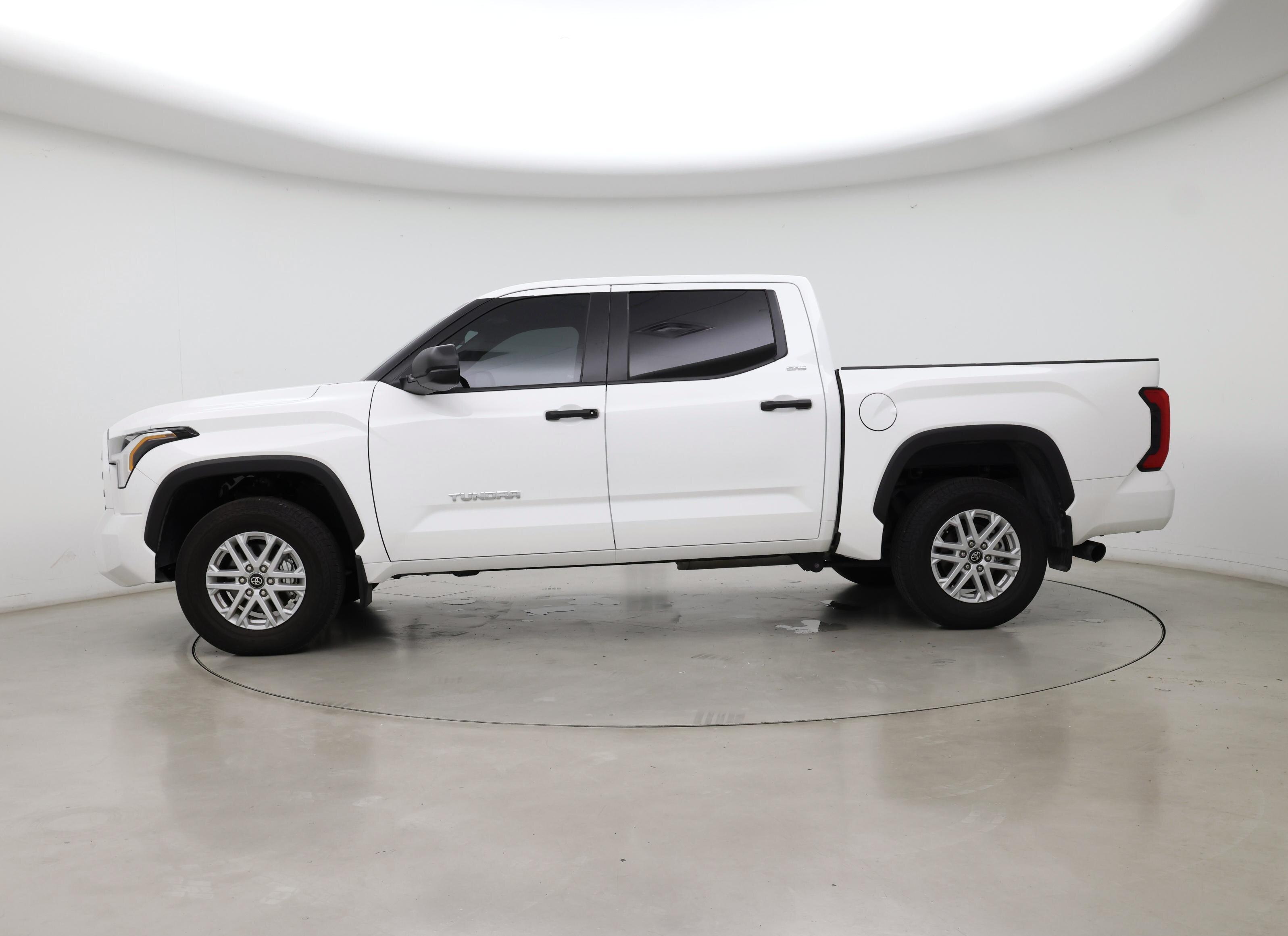 Thumbnail: 2026 Toyota Tundra - 3