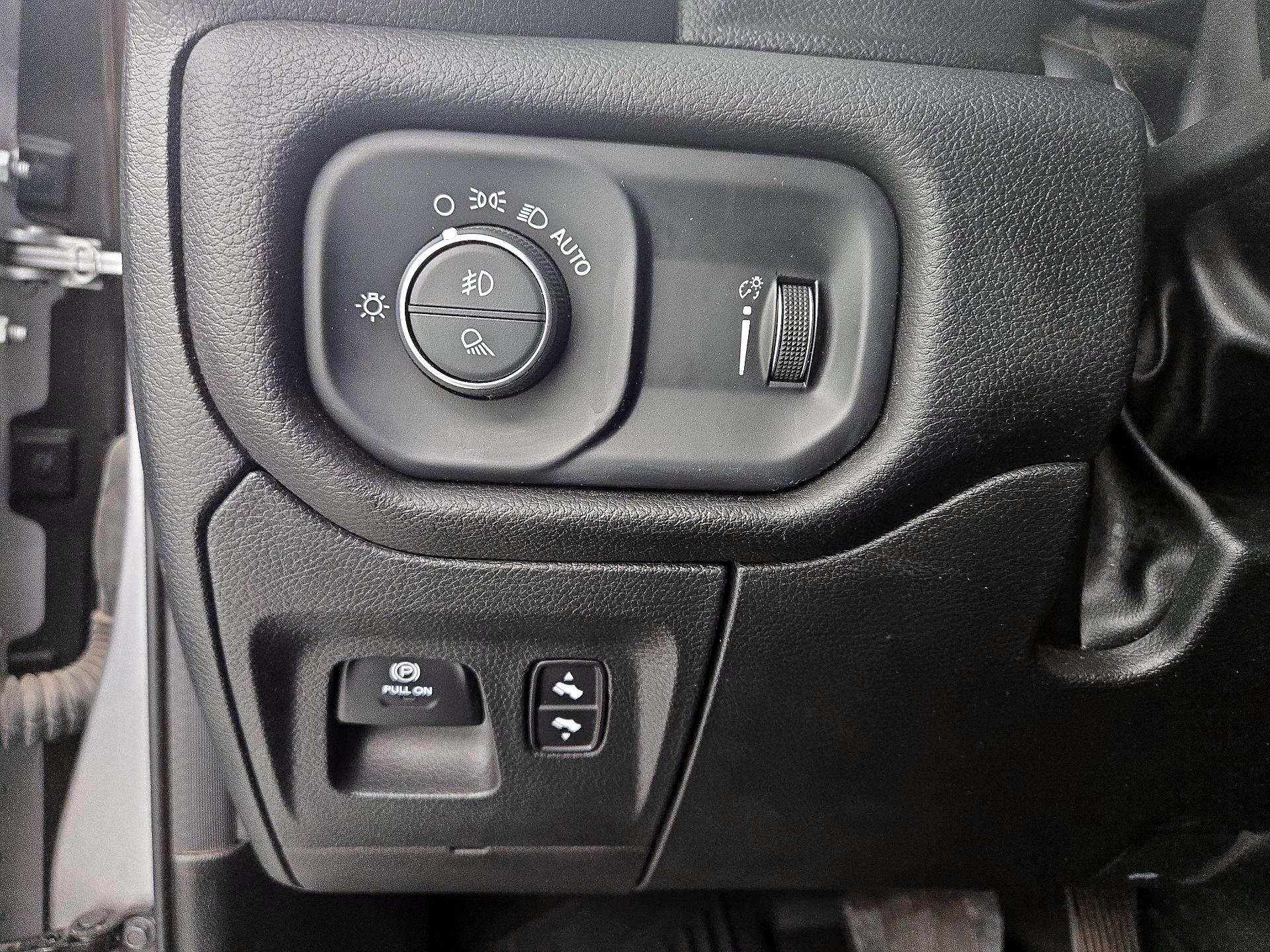 Thumbnail: 2023 RAM 1500 - 13