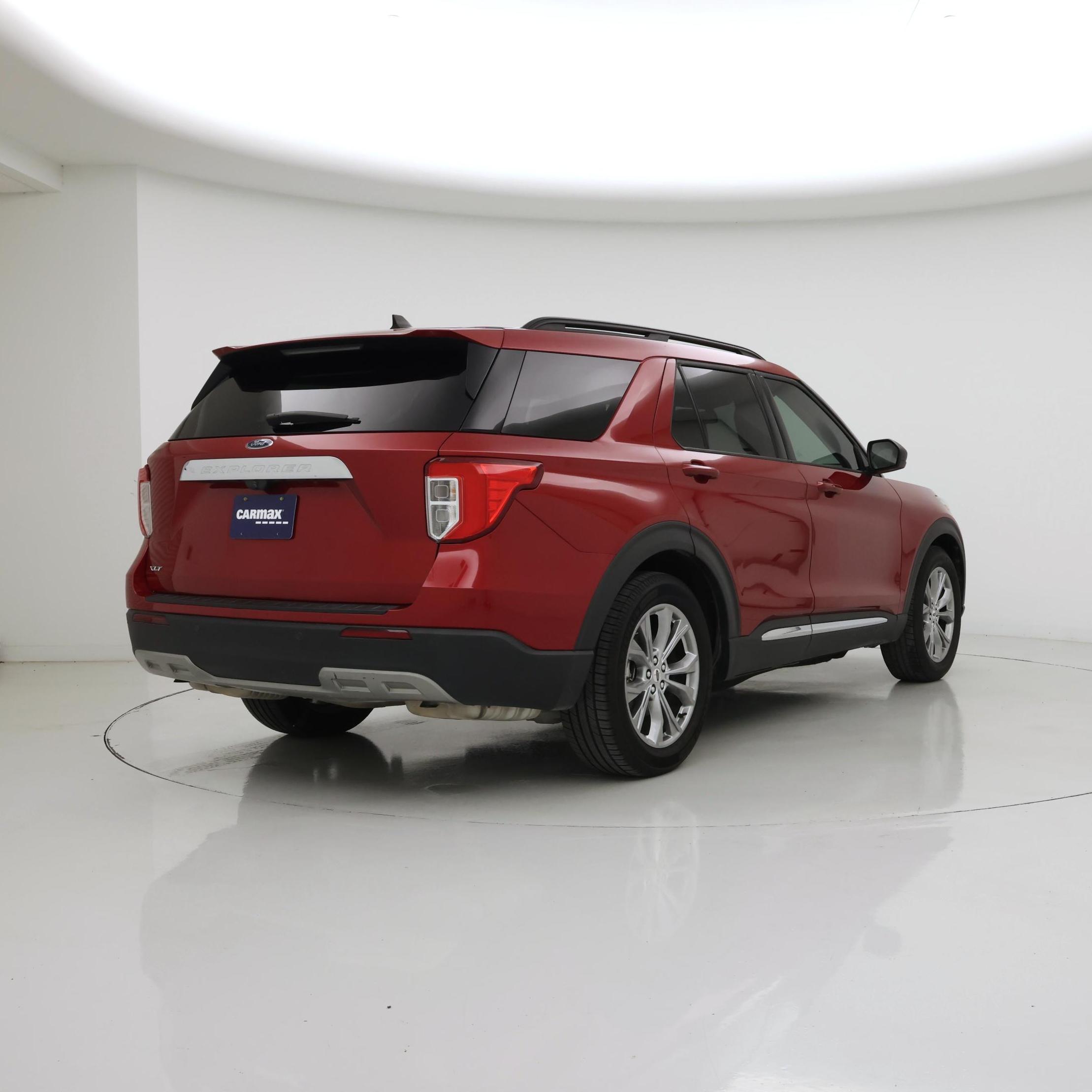 Thumbnail: 2021 Ford Explorer - 8