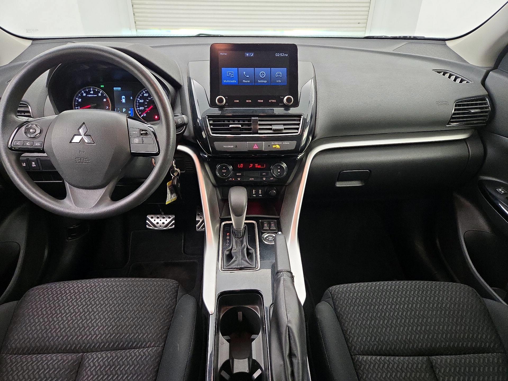 Thumbnail: 2023 Mitsubishi Eclipse Cross - 9