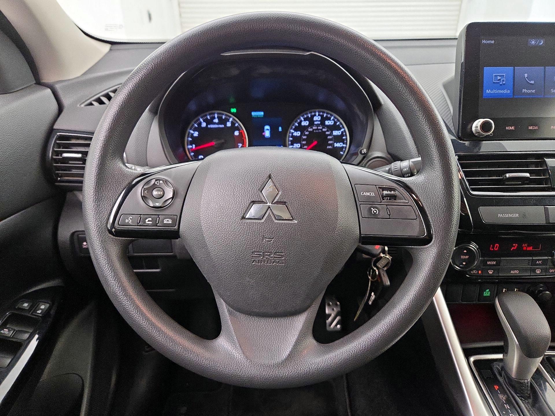 Thumbnail: 2023 Mitsubishi Eclipse Cross - 10