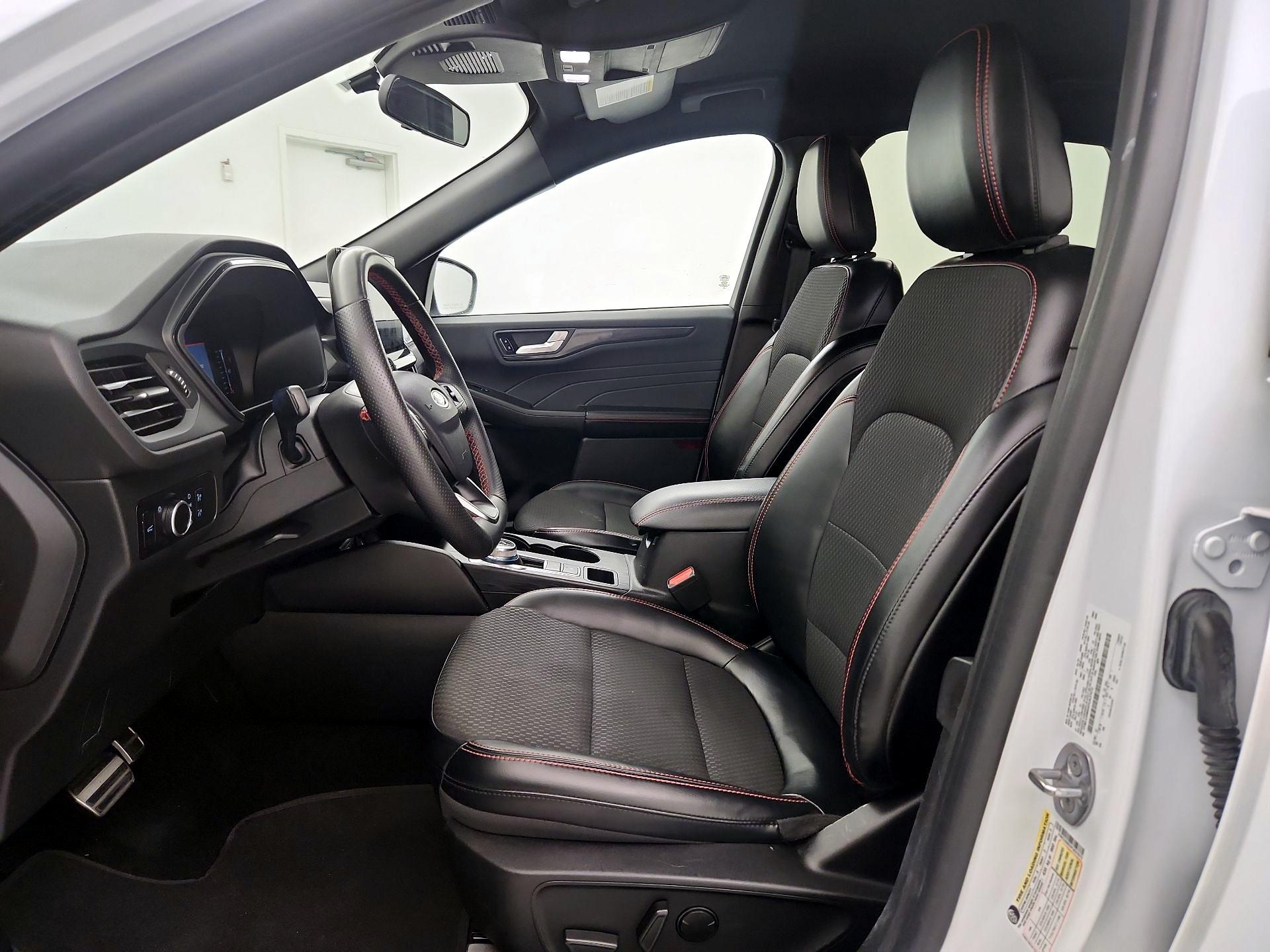 Thumbnail: 2023 Ford Escape - 11