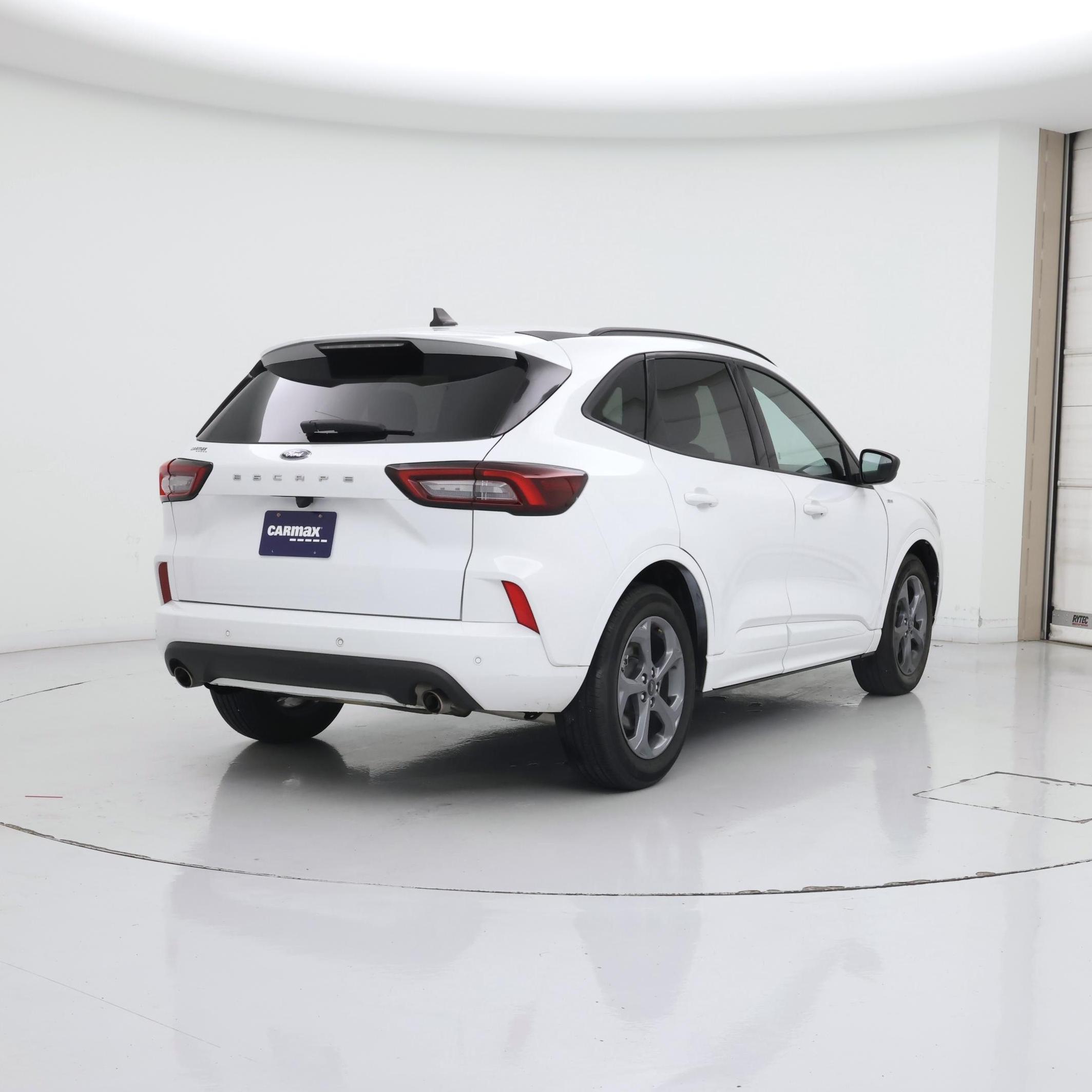 Thumbnail: 2023 Ford Escape - 8