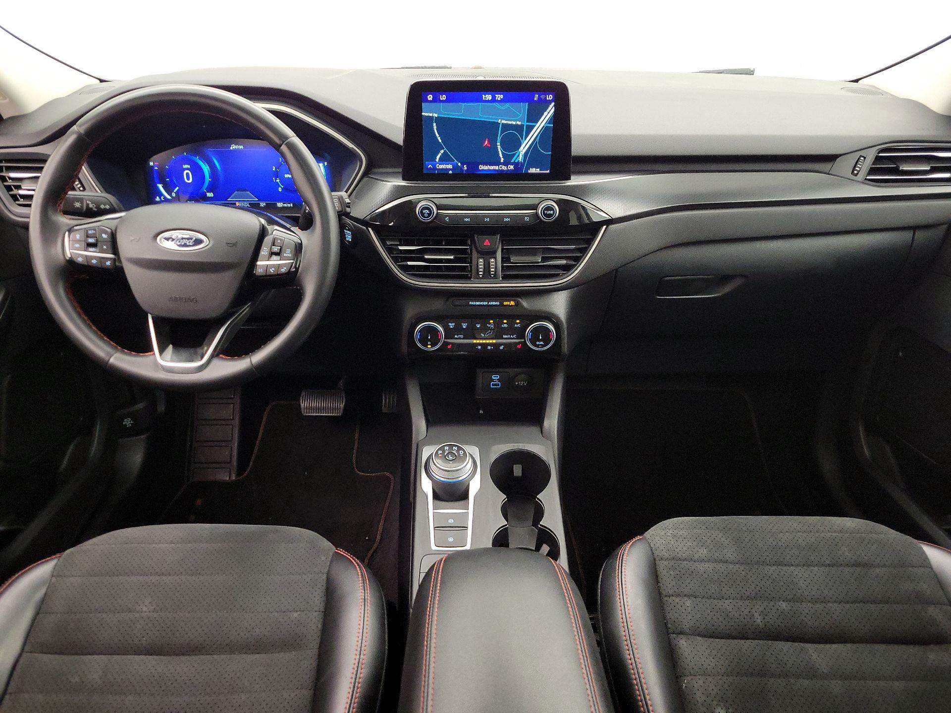 Thumbnail: 2022 Ford Escape - 9