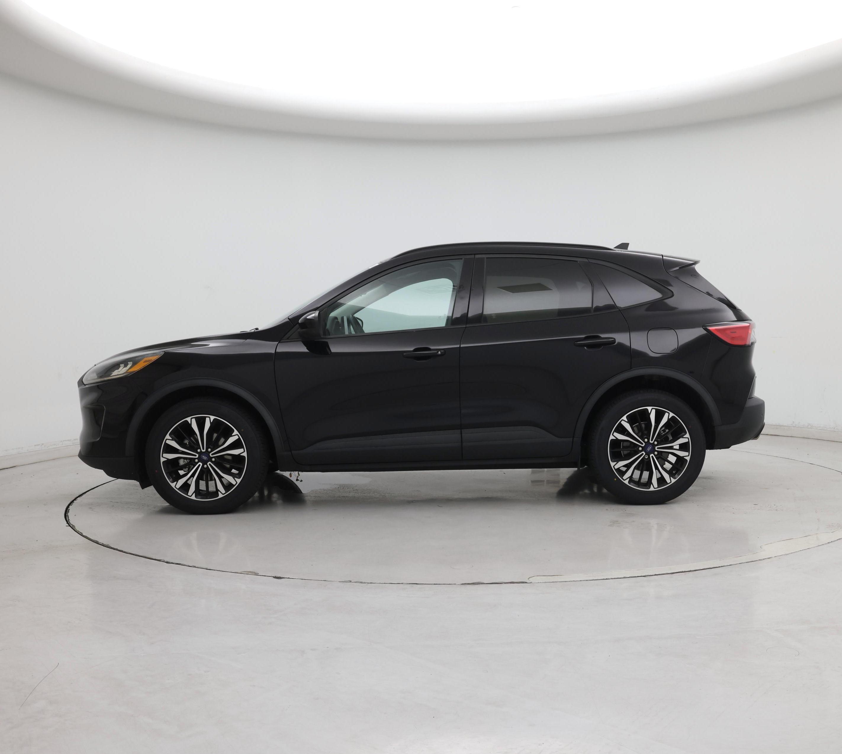 Thumbnail: 2022 Ford Escape - 3