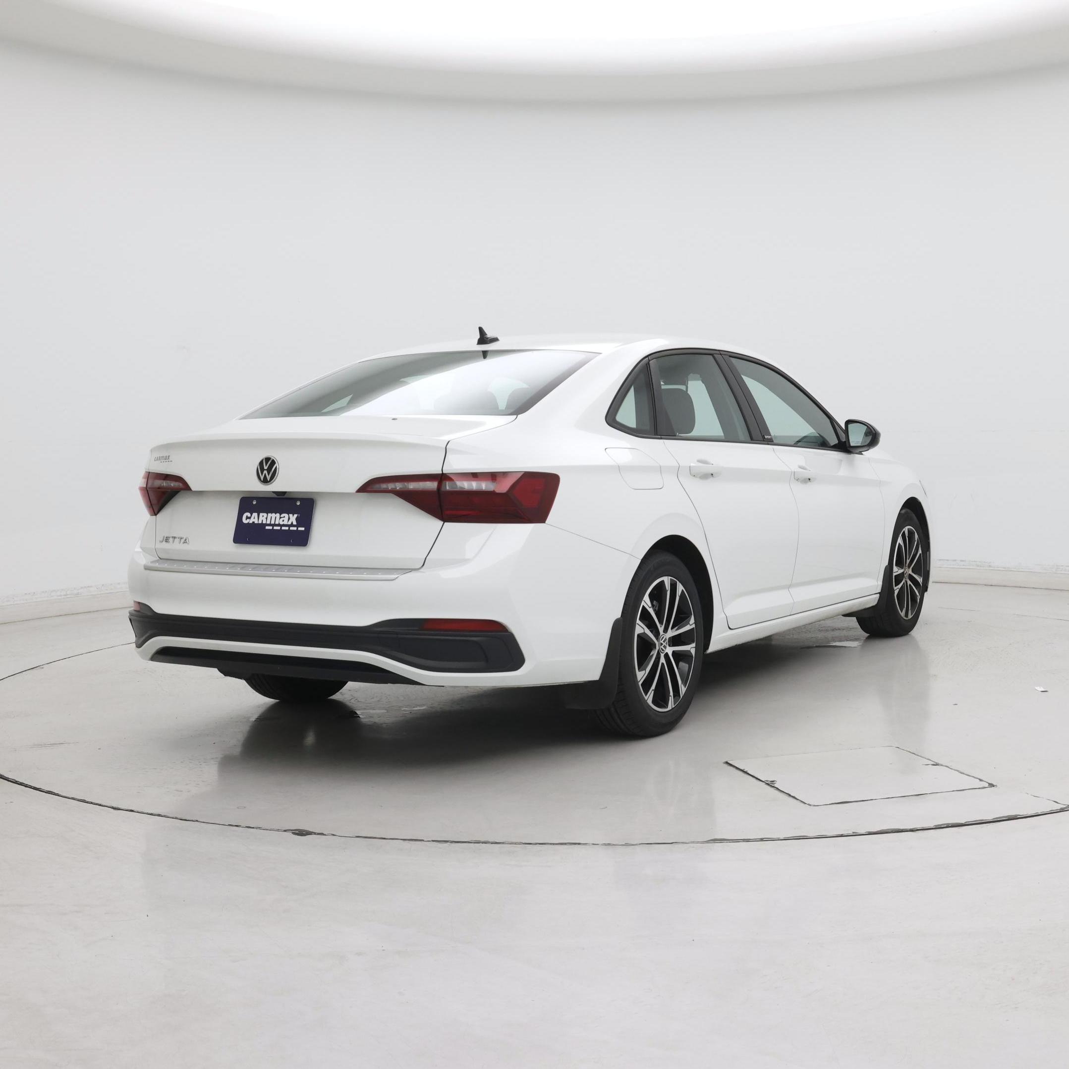Thumbnail: 2024 Volkswagen Jetta - 8