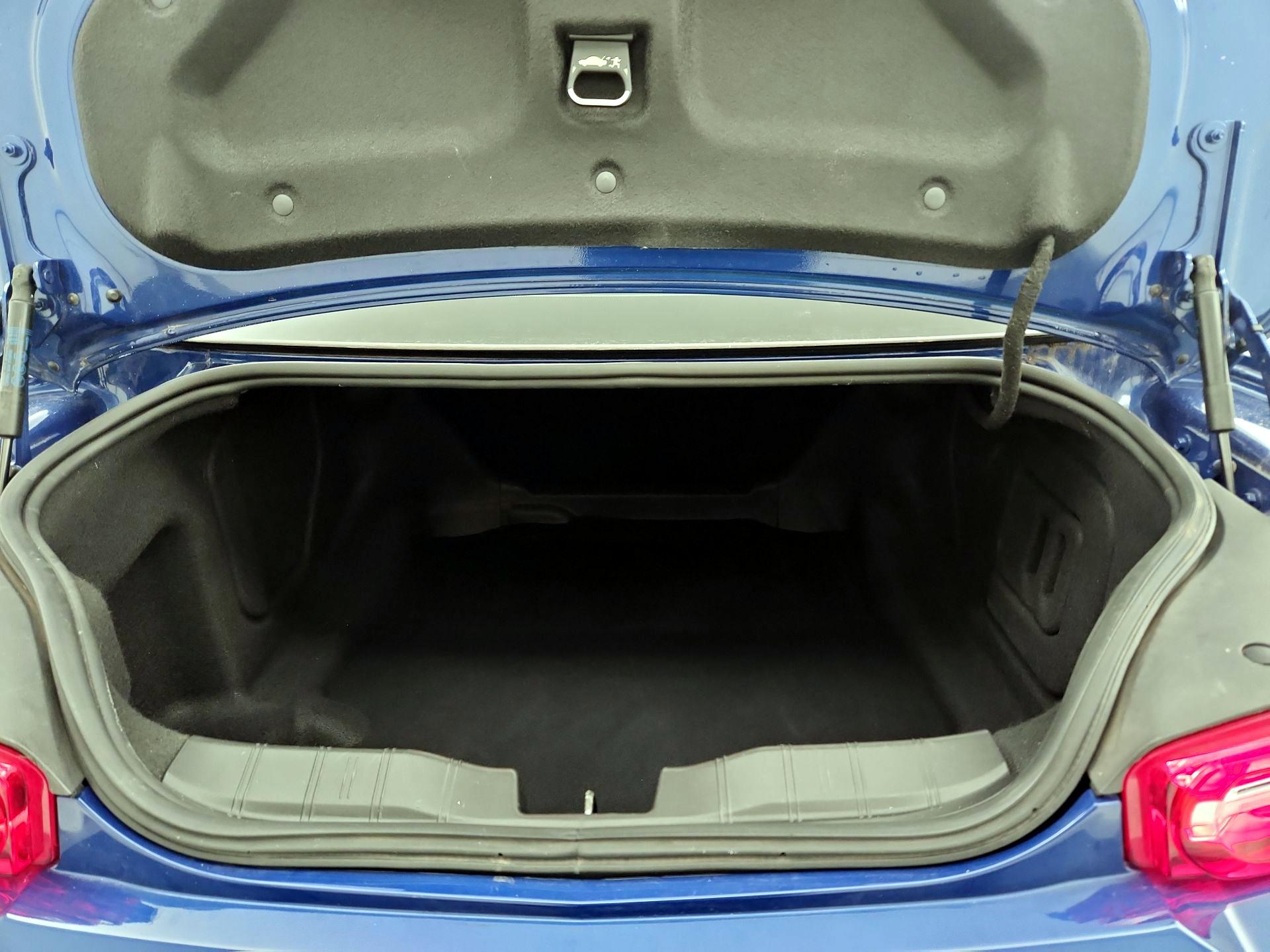 Thumbnail: 2020 Chevrolet Camaro - 19