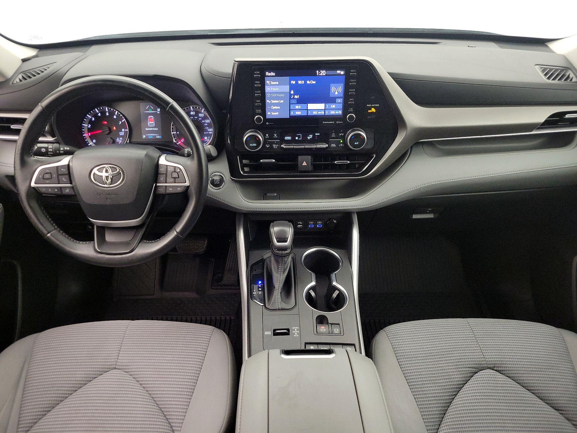 Thumbnail: 2022 Toyota Highlander - 9