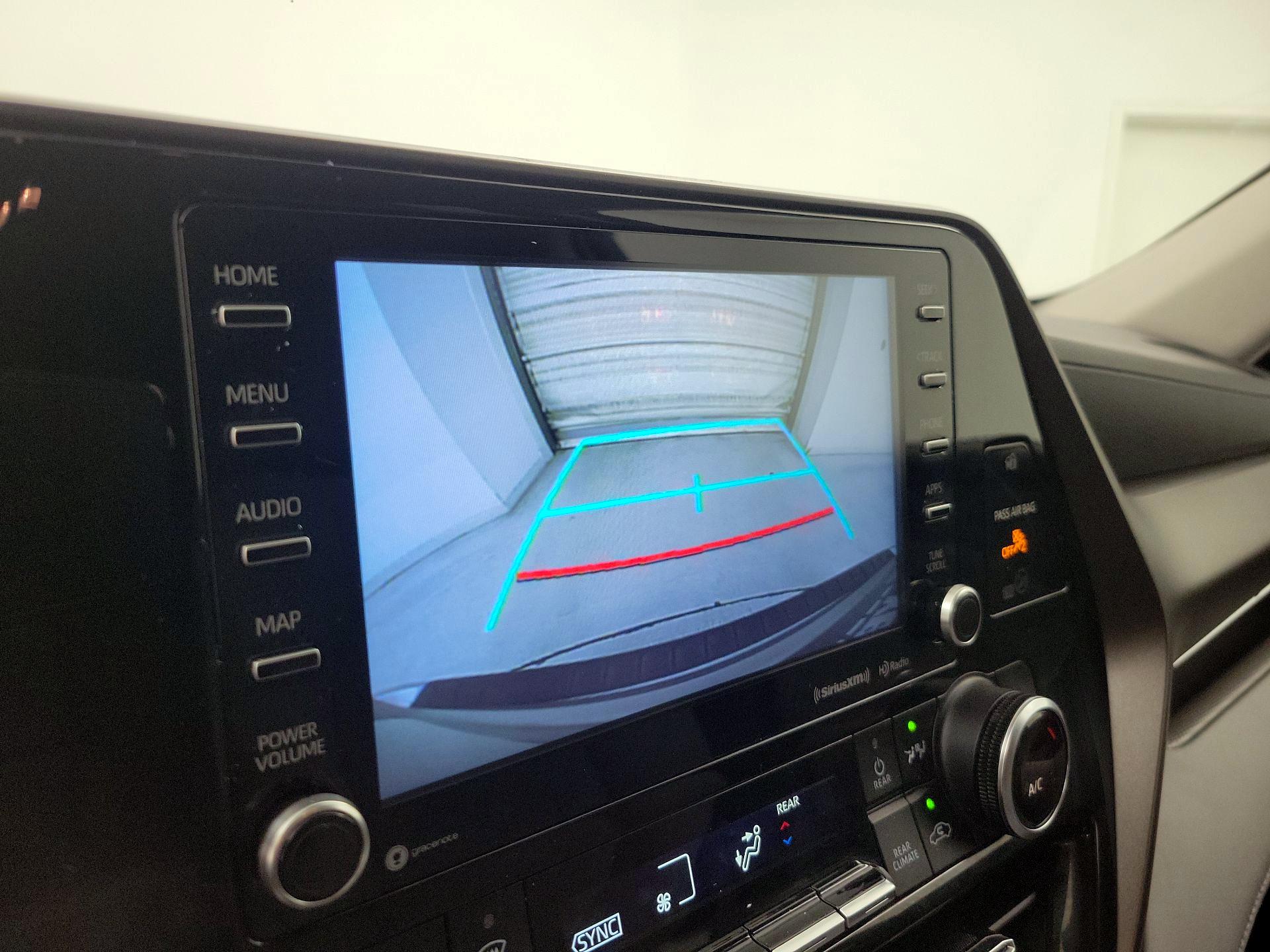 Thumbnail: 2022 Toyota Highlander - 14
