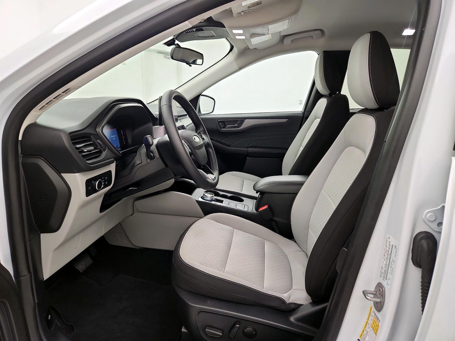 Thumbnail: 2024 Ford Escape - 11