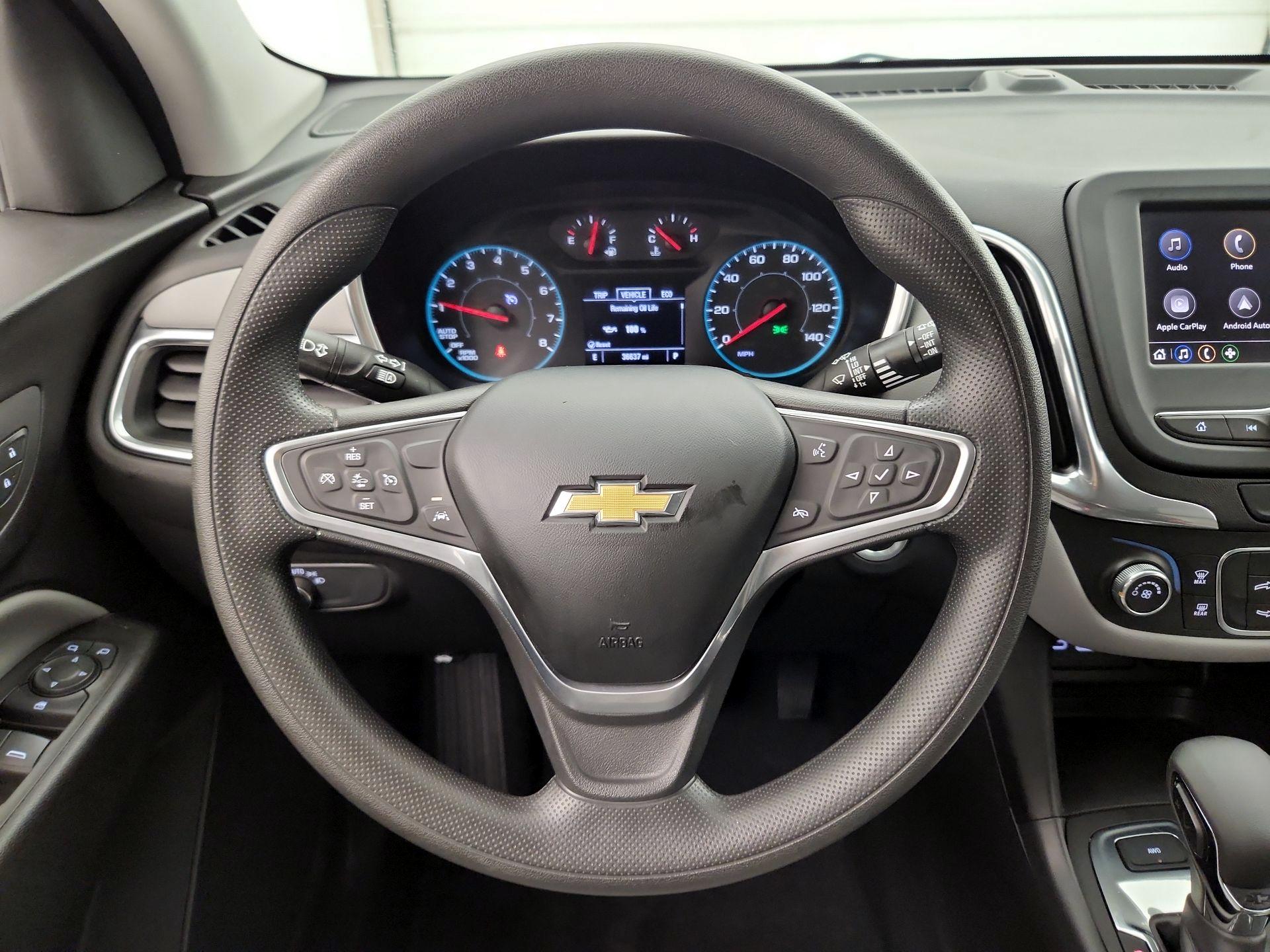 Thumbnail: 2022 Chevrolet Equinox - 10