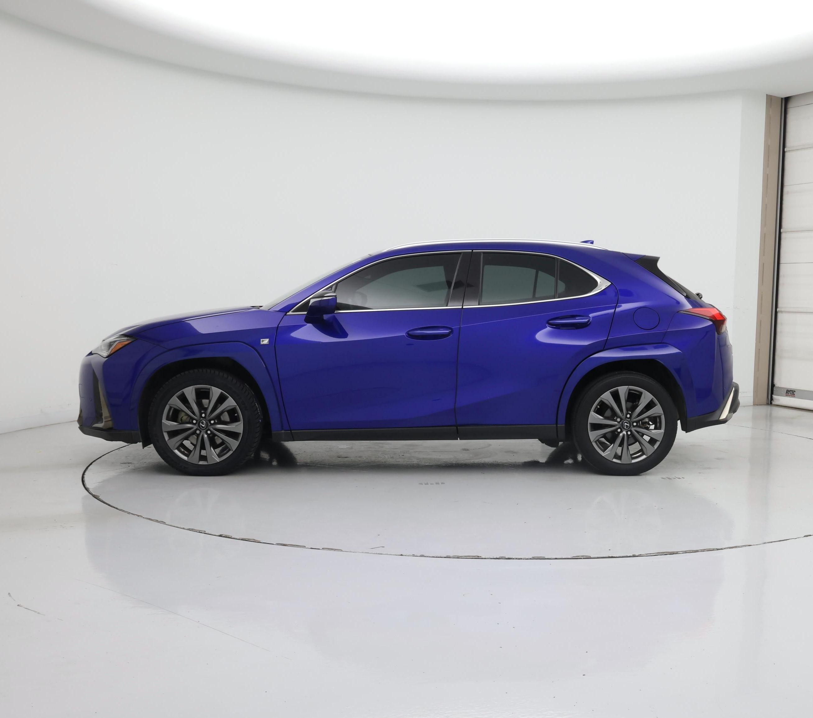 Thumbnail: 2022 Lexus UX - 3