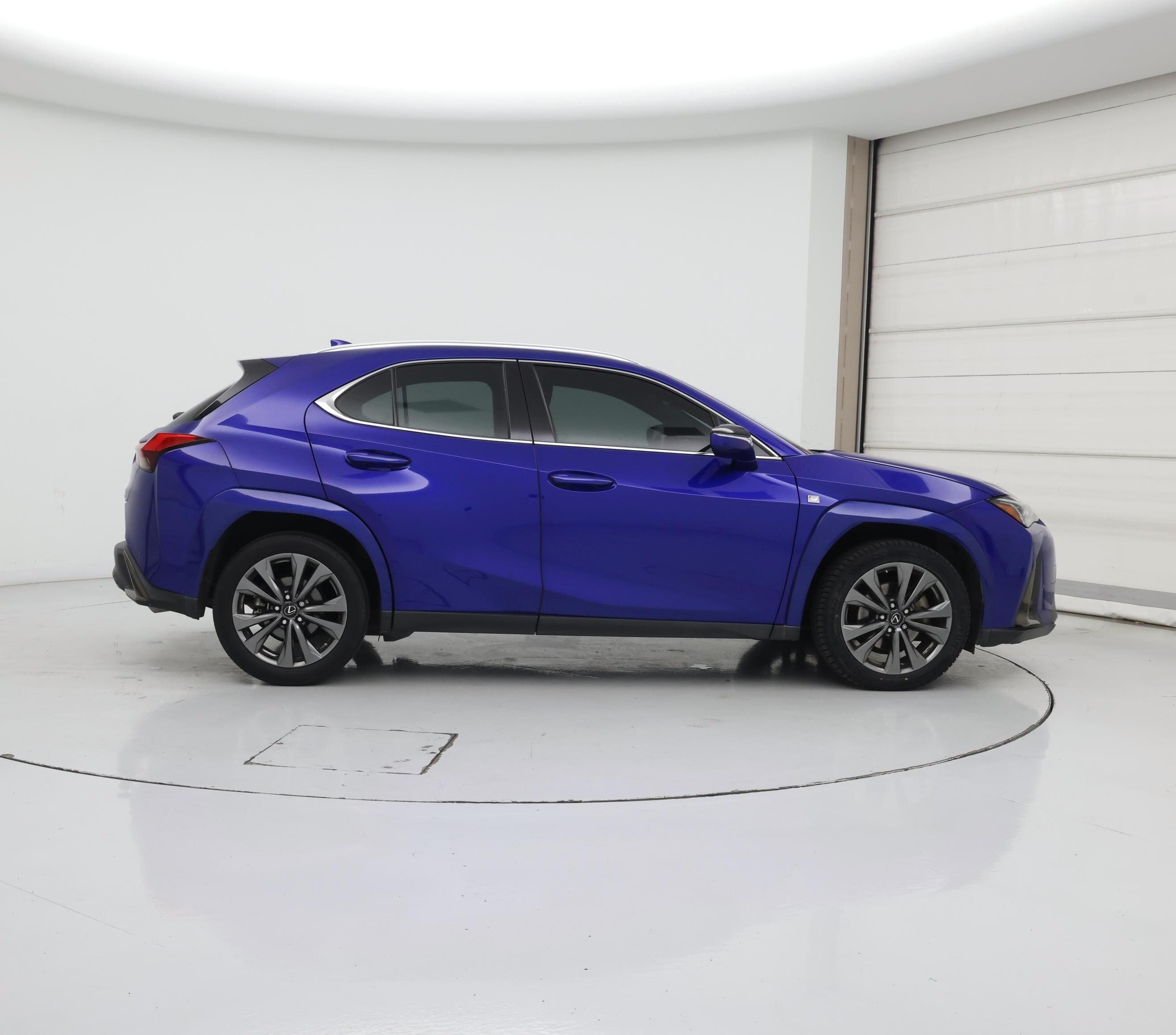 Thumbnail: 2022 Lexus UX - 7
