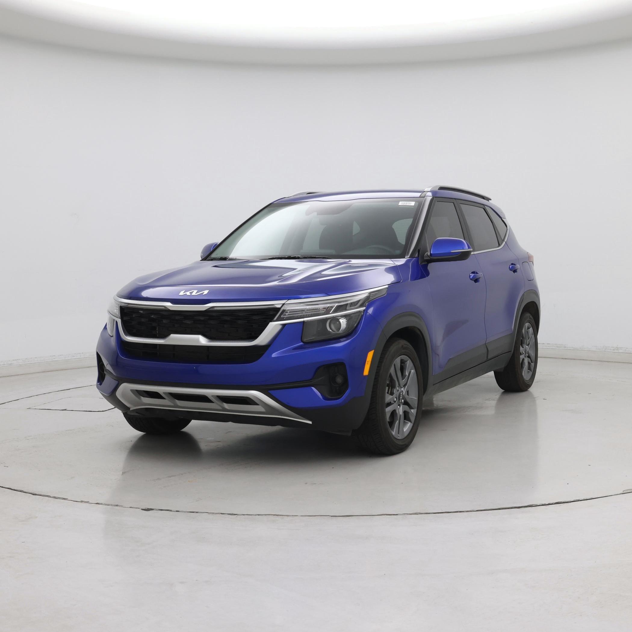 Thumbnail: 2022 Kia Seltos - 4