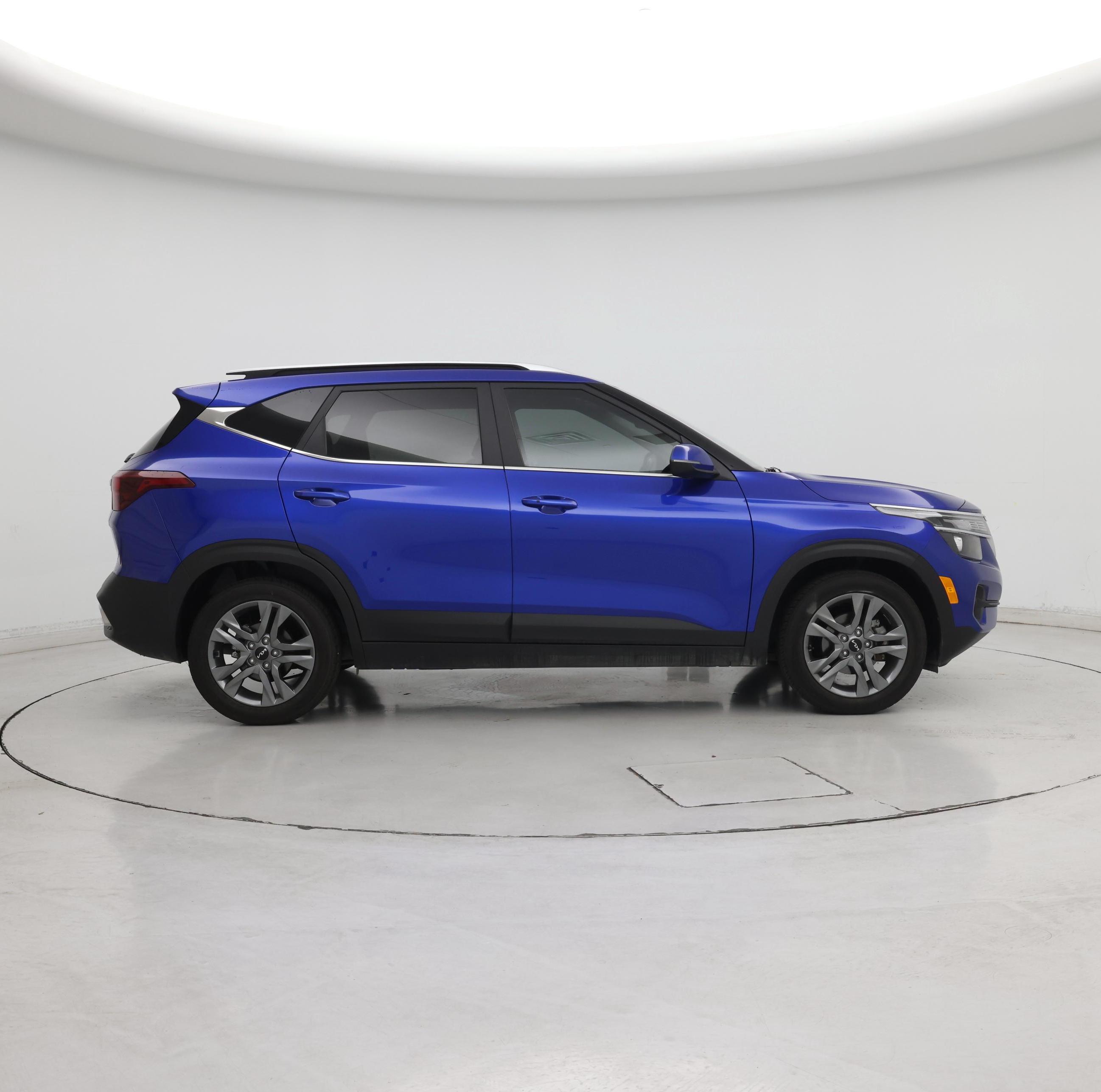Thumbnail: 2022 Kia Seltos - 7