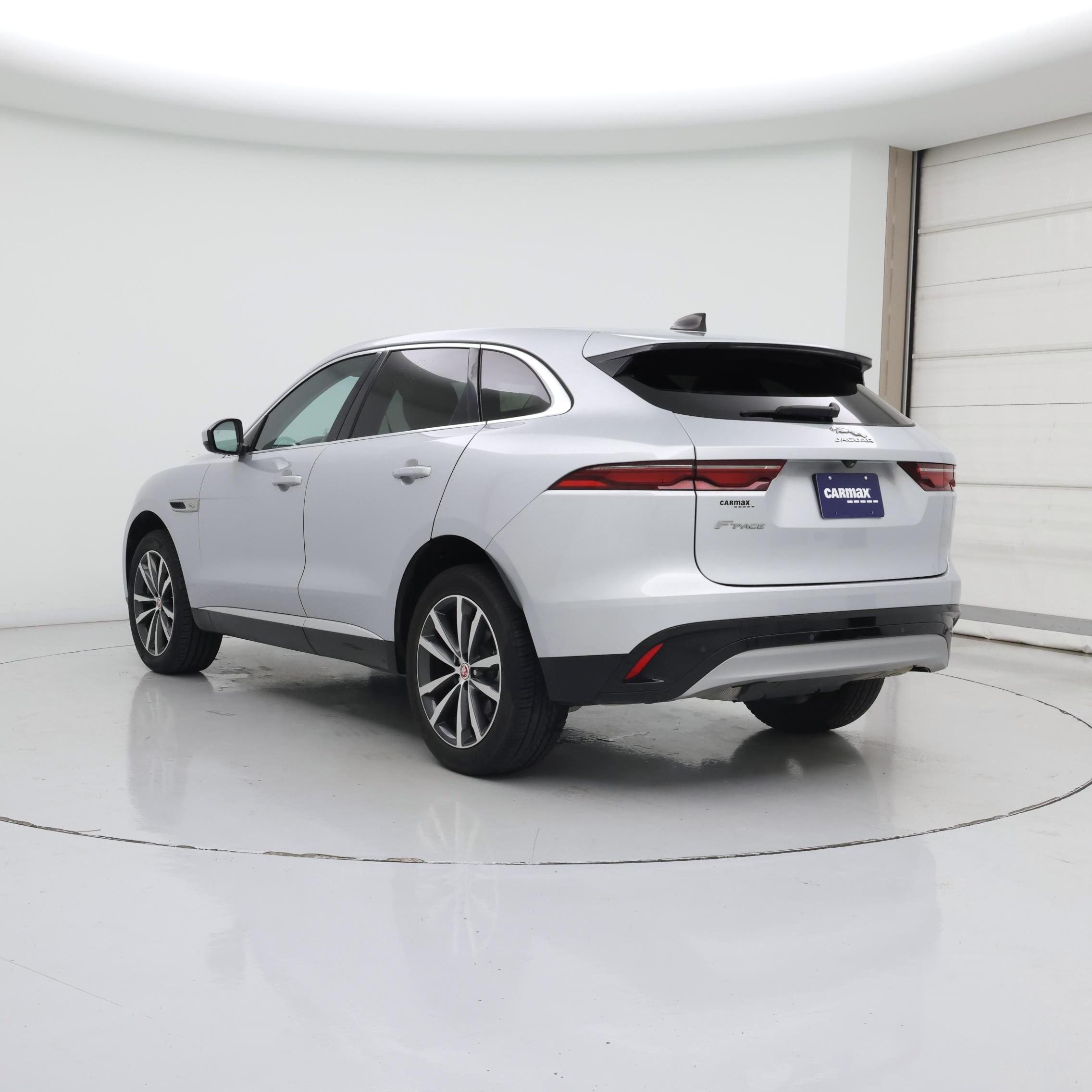Thumbnail: 2023 Jaguar F-Pace - 2