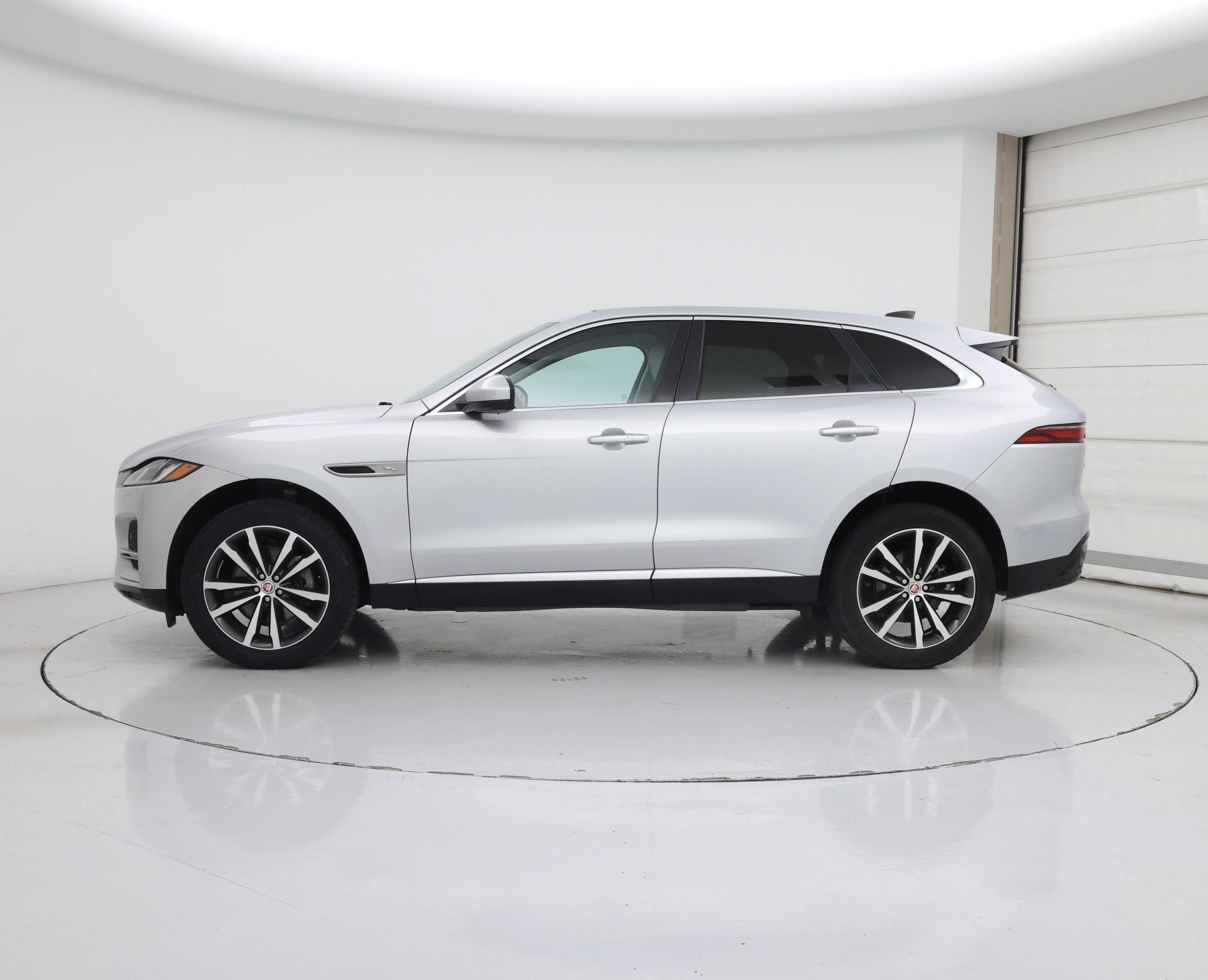 Thumbnail: 2023 Jaguar F-Pace - 3