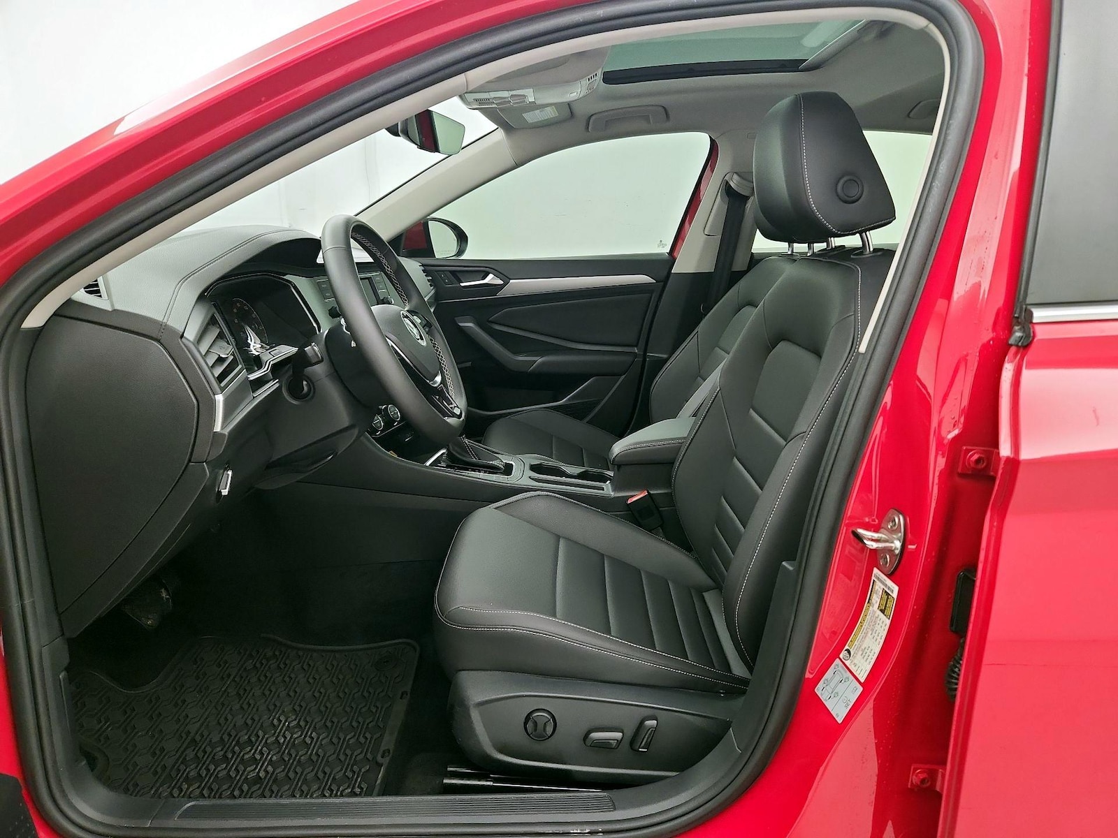 2021 Volkswagen Jetta SE - Photo 12