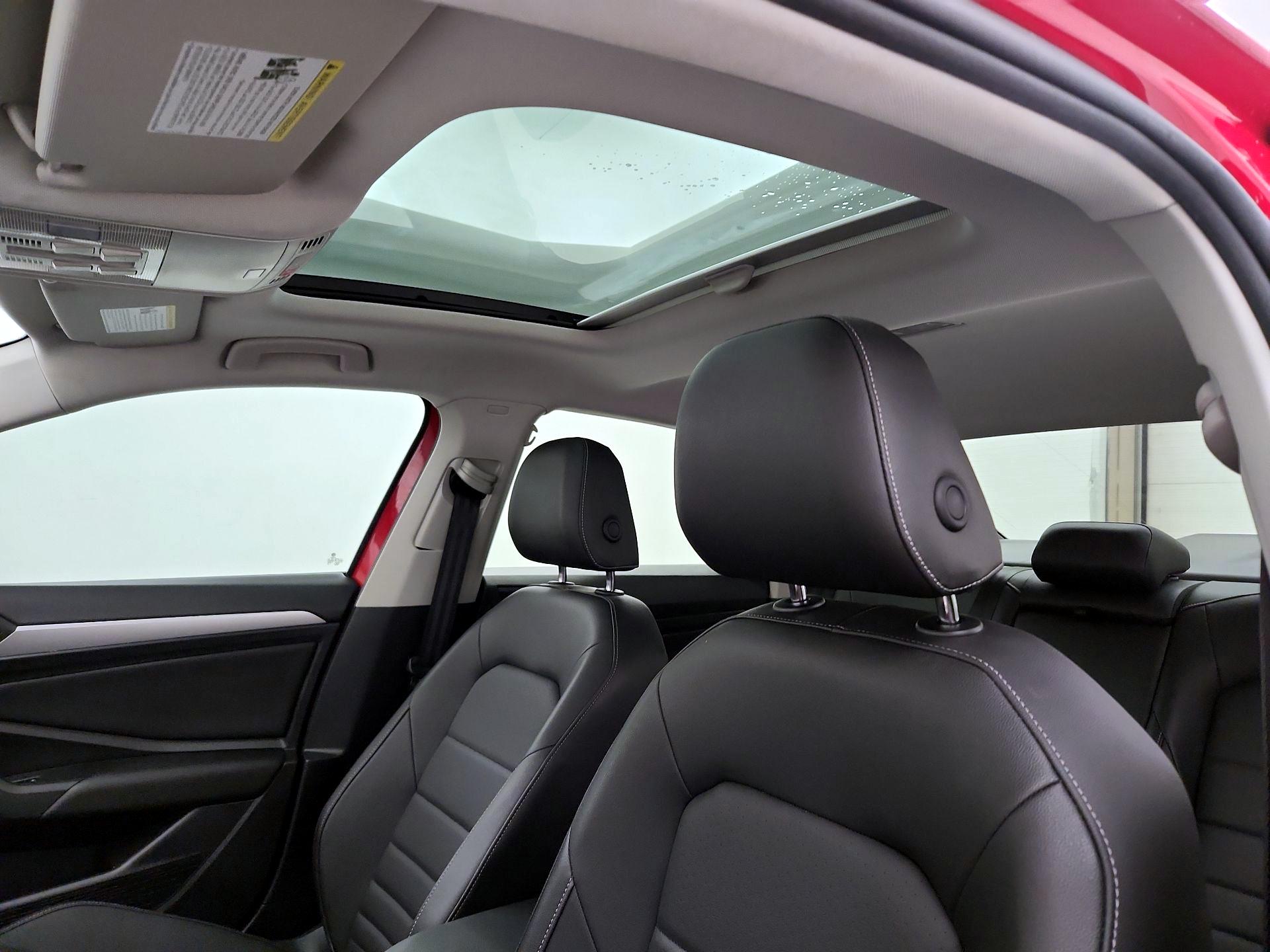 Thumbnail: 2021 Volkswagen Jetta - 19