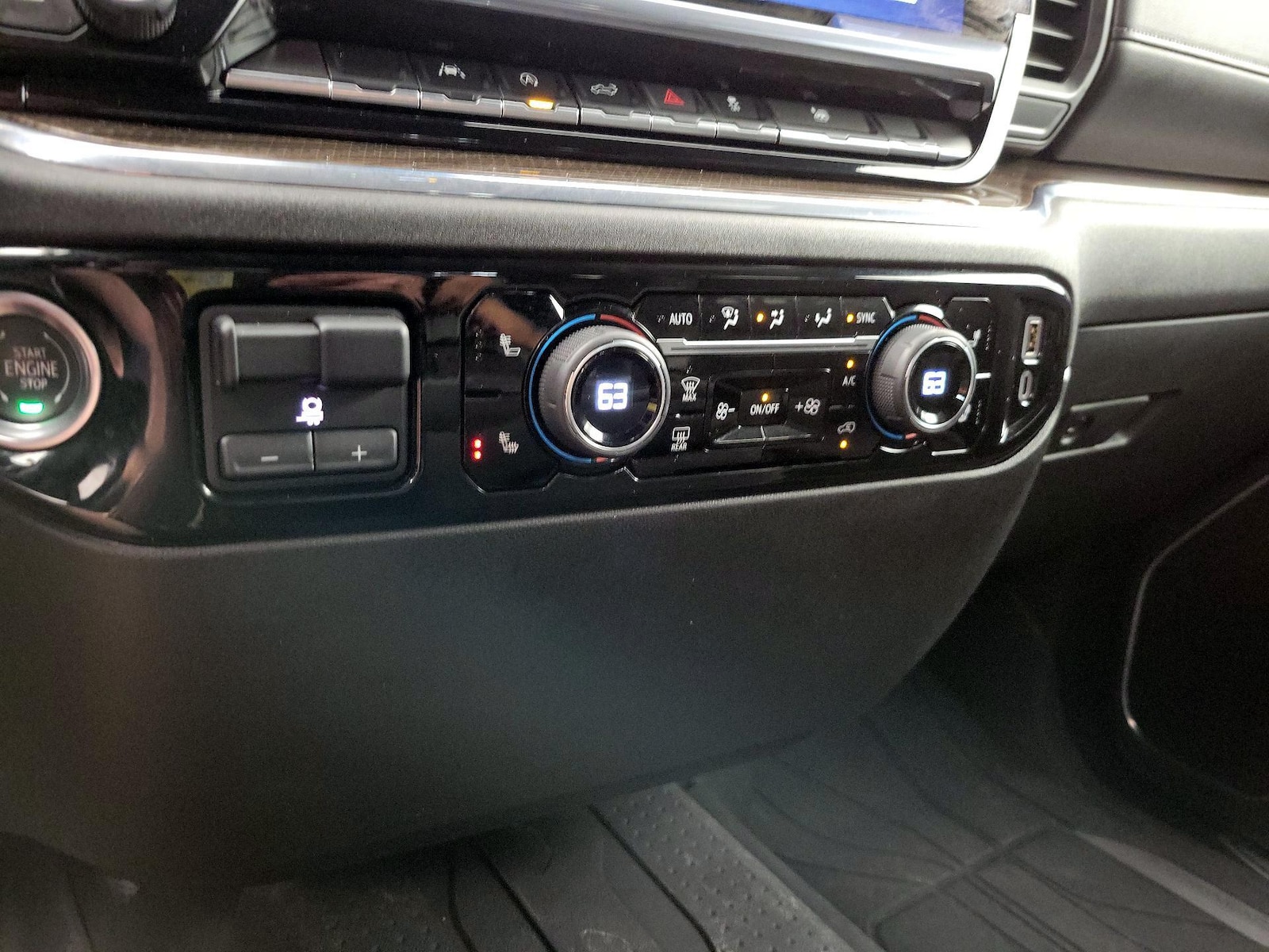 2024 Chevrolet Silverado 1500 LT - Photo 17