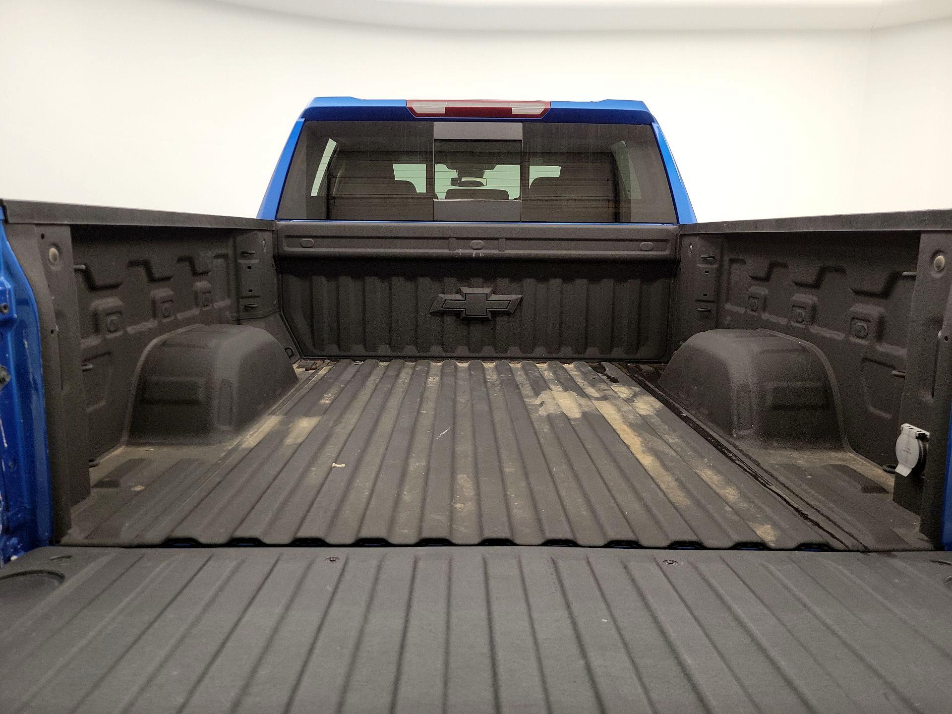 Thumbnail: 2024 Chevrolet Silverado 1500 - 19