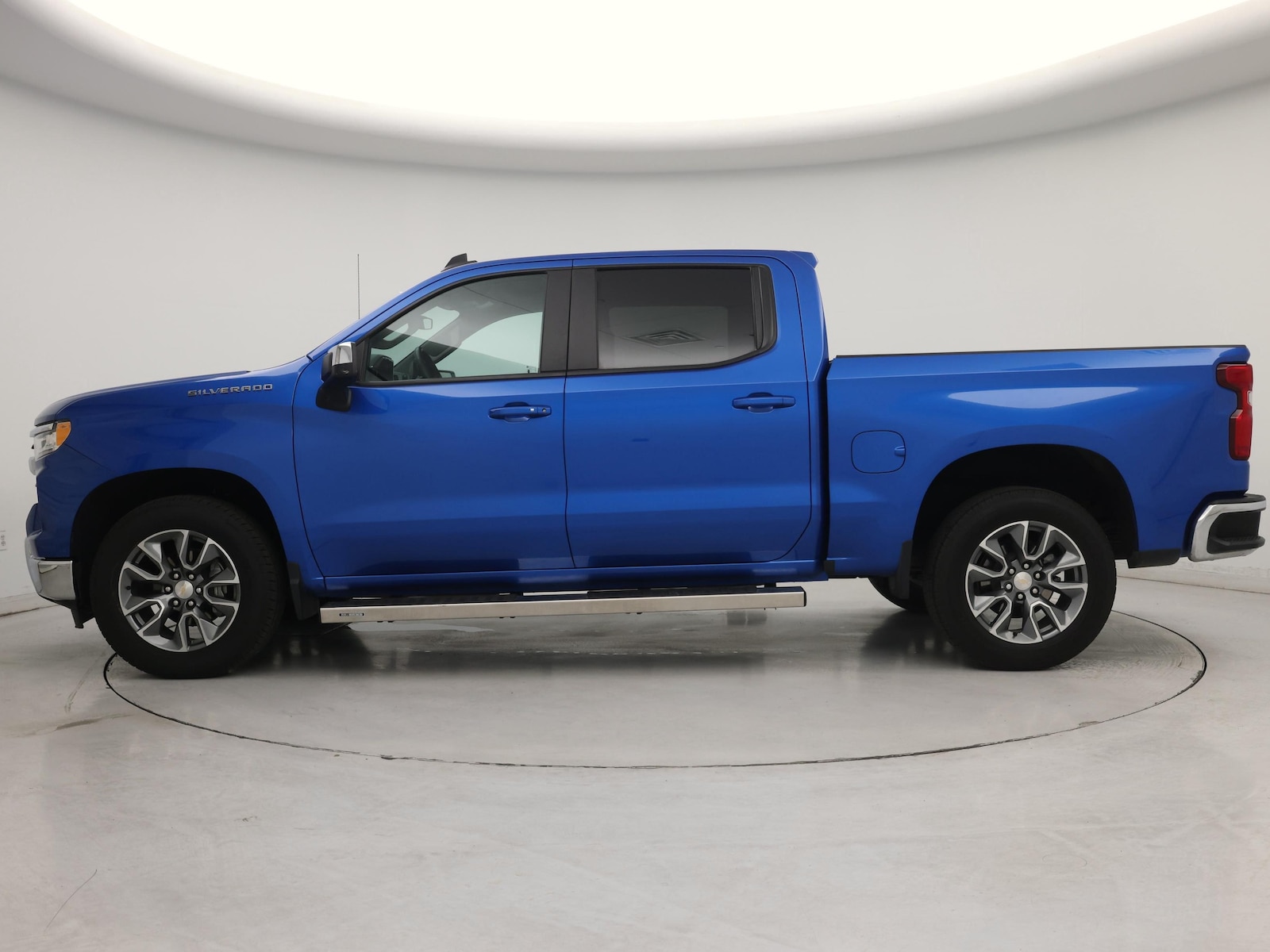 2024 Chevrolet Silverado 1500 LT - Photo 4