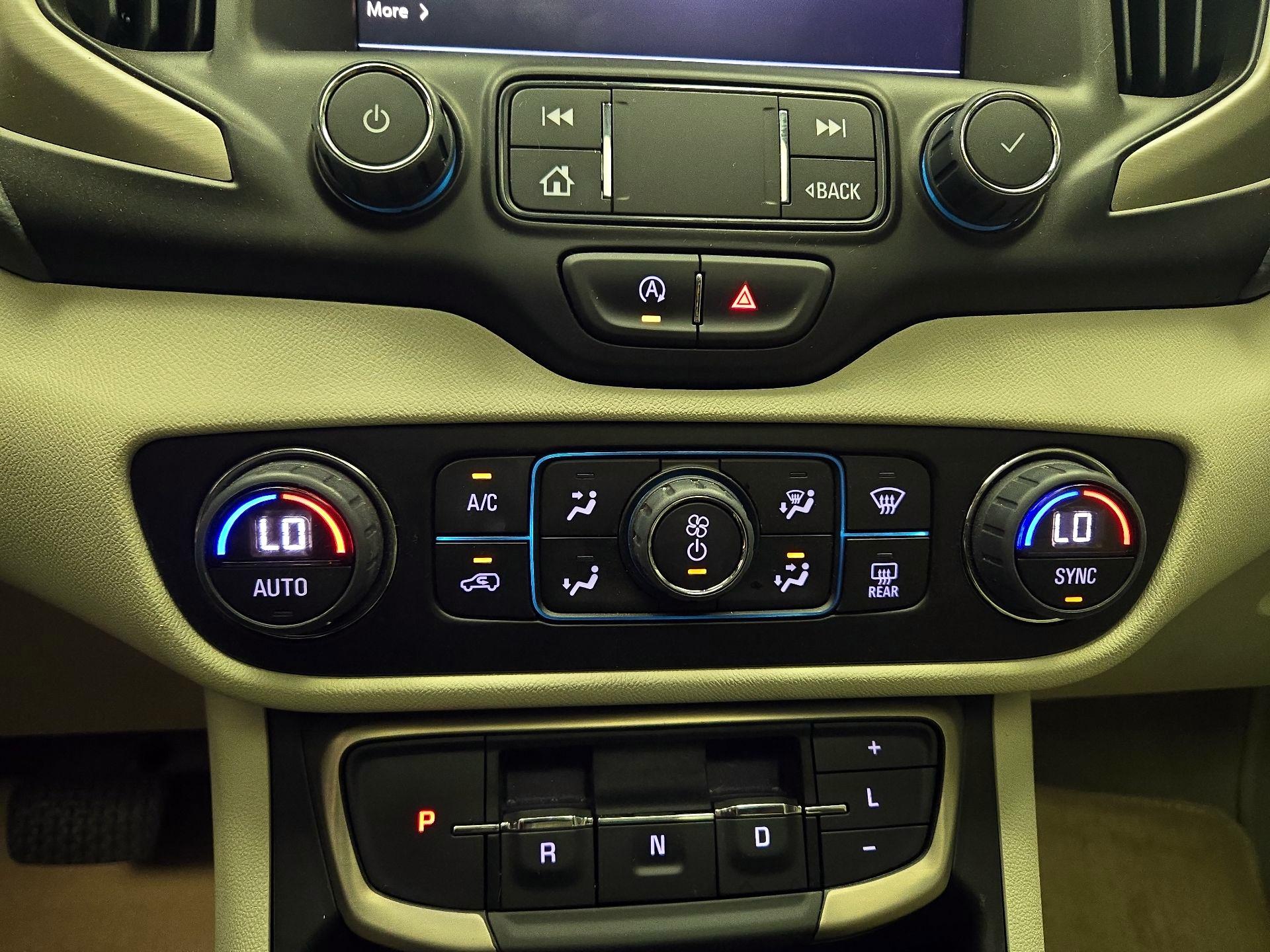 Thumbnail: 2024 GMC Terrain - 17