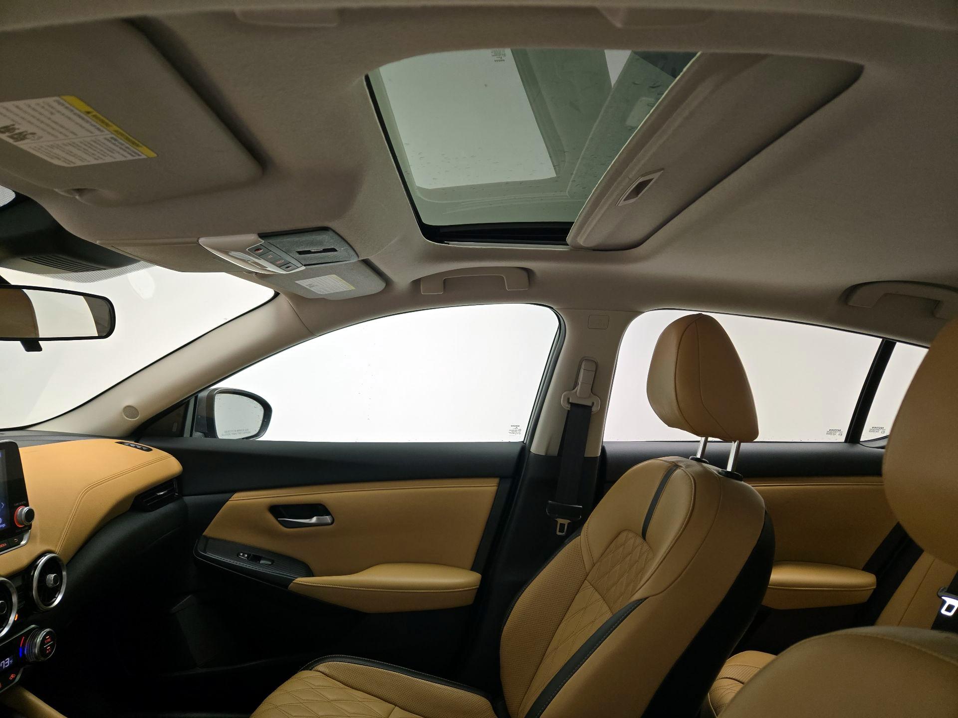 Thumbnail: 2021 Nissan Sentra - 19