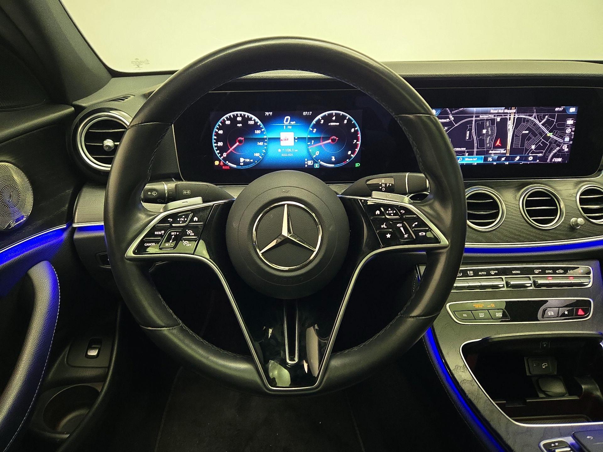 Thumbnail: 2022 Mercedes-Benz E-Class - 10