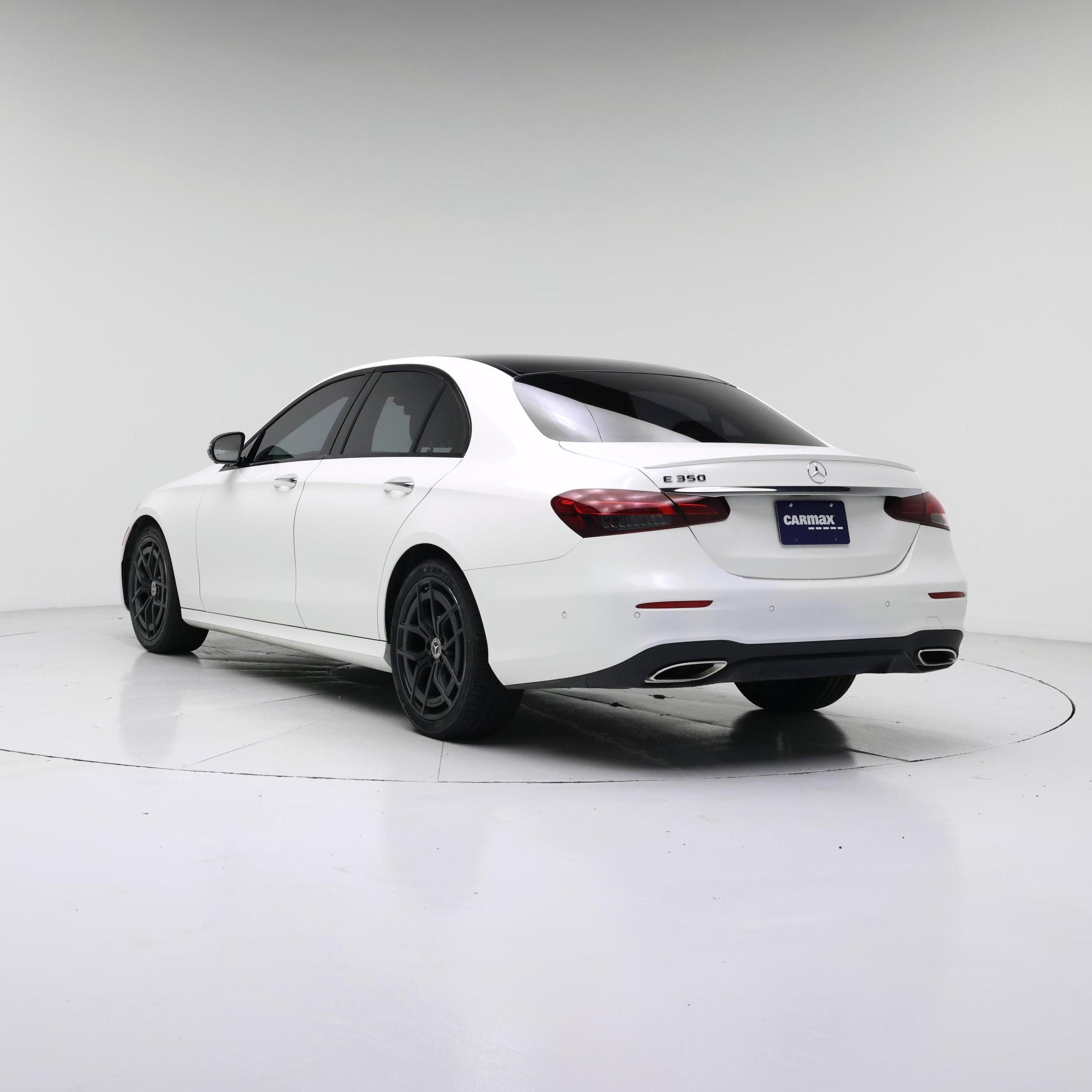 Thumbnail: 2022 Mercedes-Benz E-Class - 2