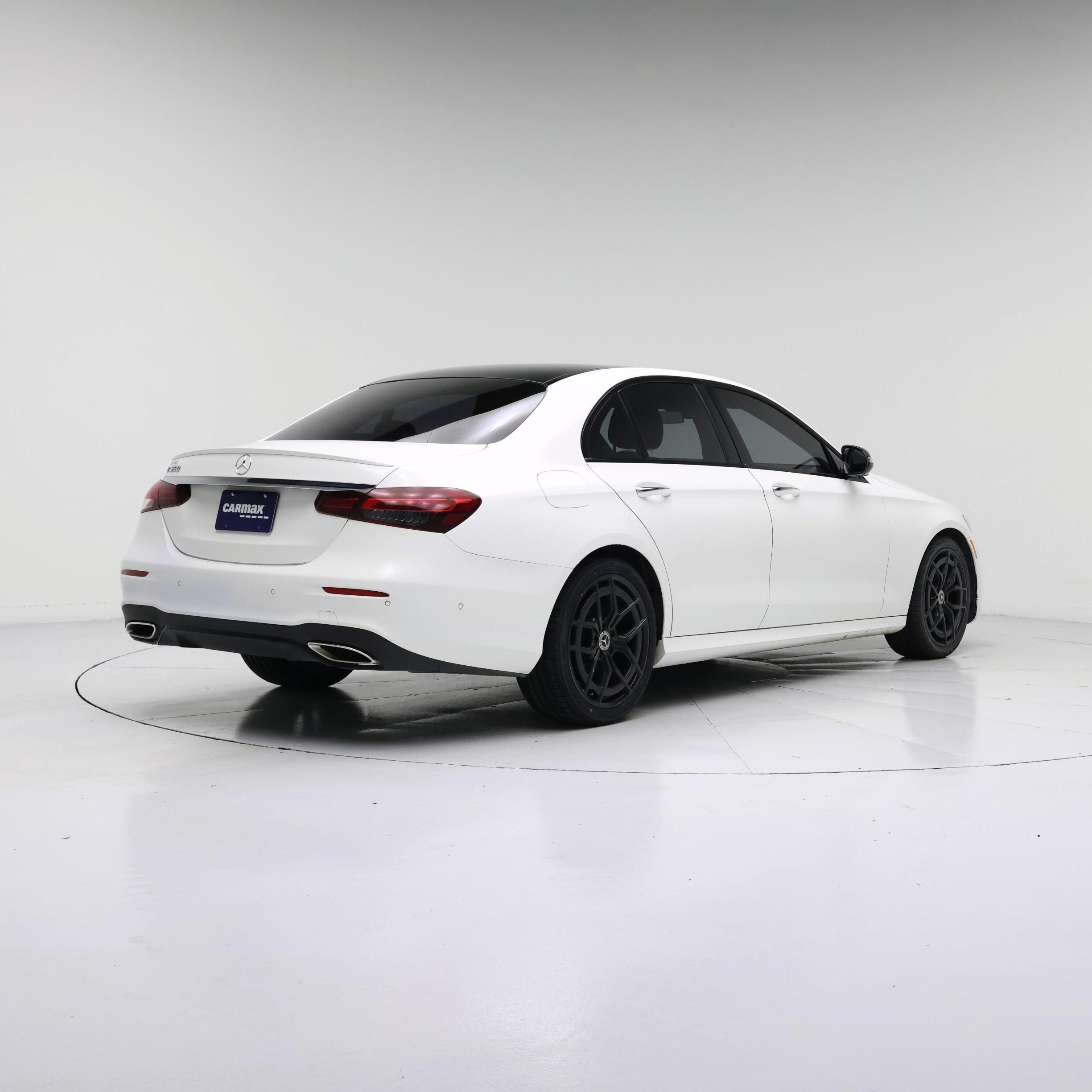 Thumbnail: 2022 Mercedes-Benz E-Class - 8