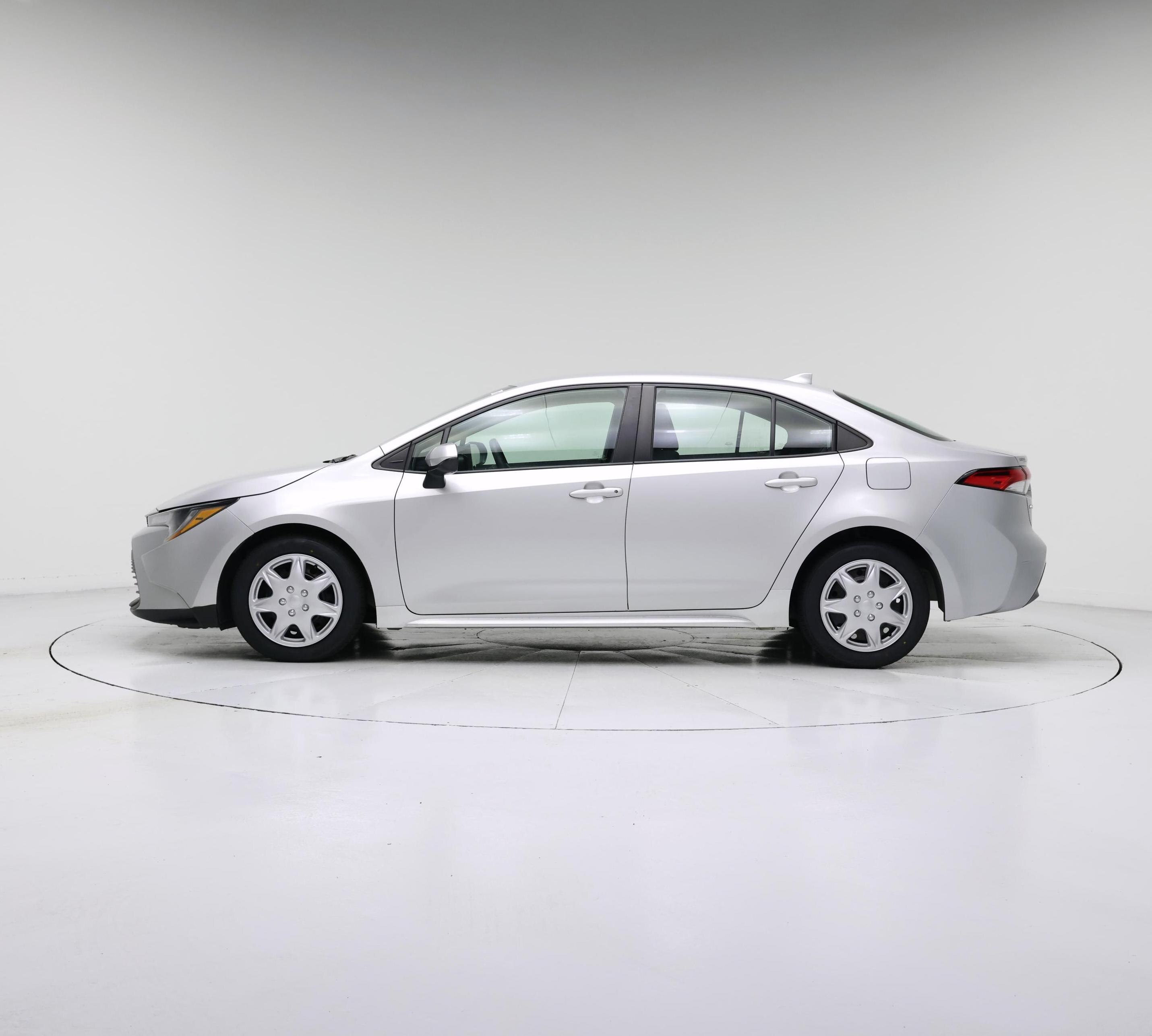 Thumbnail: 2023 Toyota Corolla - 3