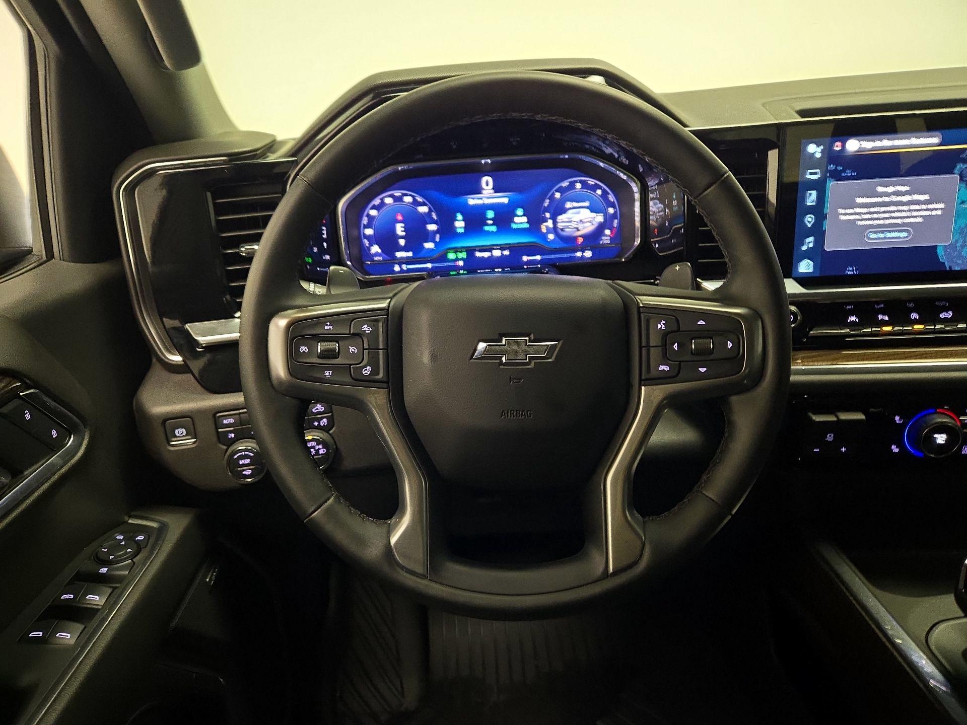 Thumbnail: 2025 Chevrolet Silverado 1500 - 10