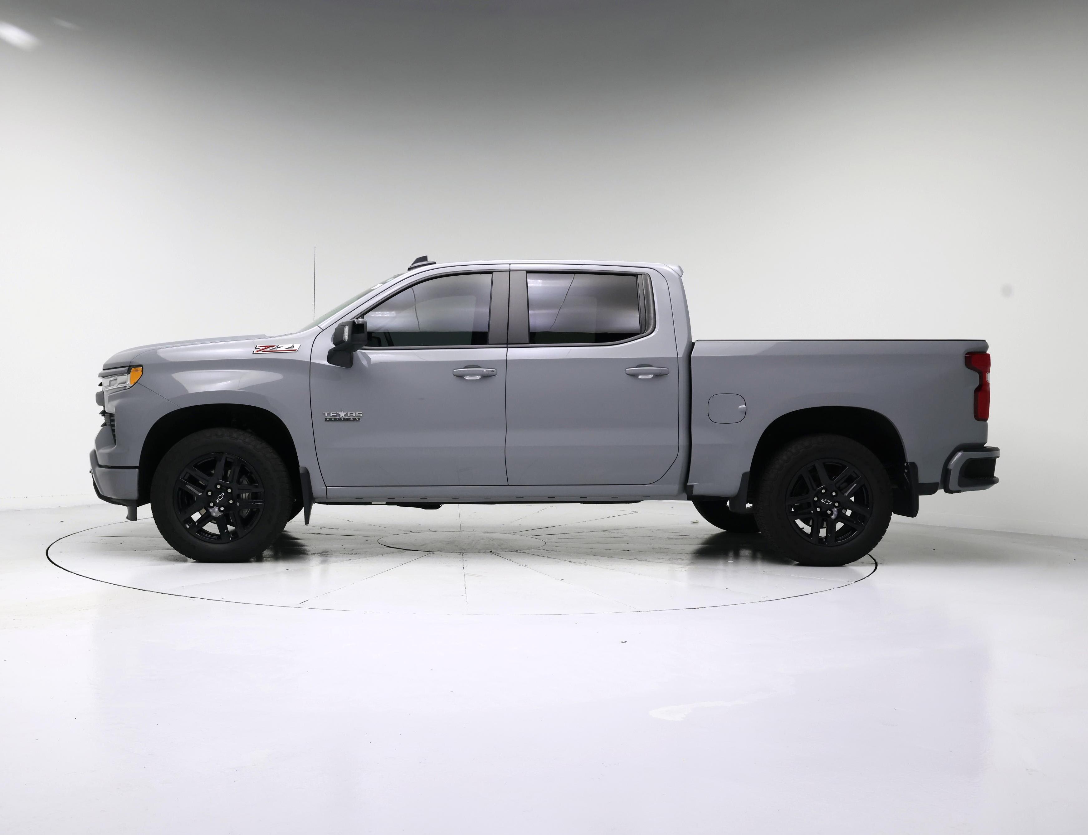 Thumbnail: 2025 Chevrolet Silverado 1500 - 3