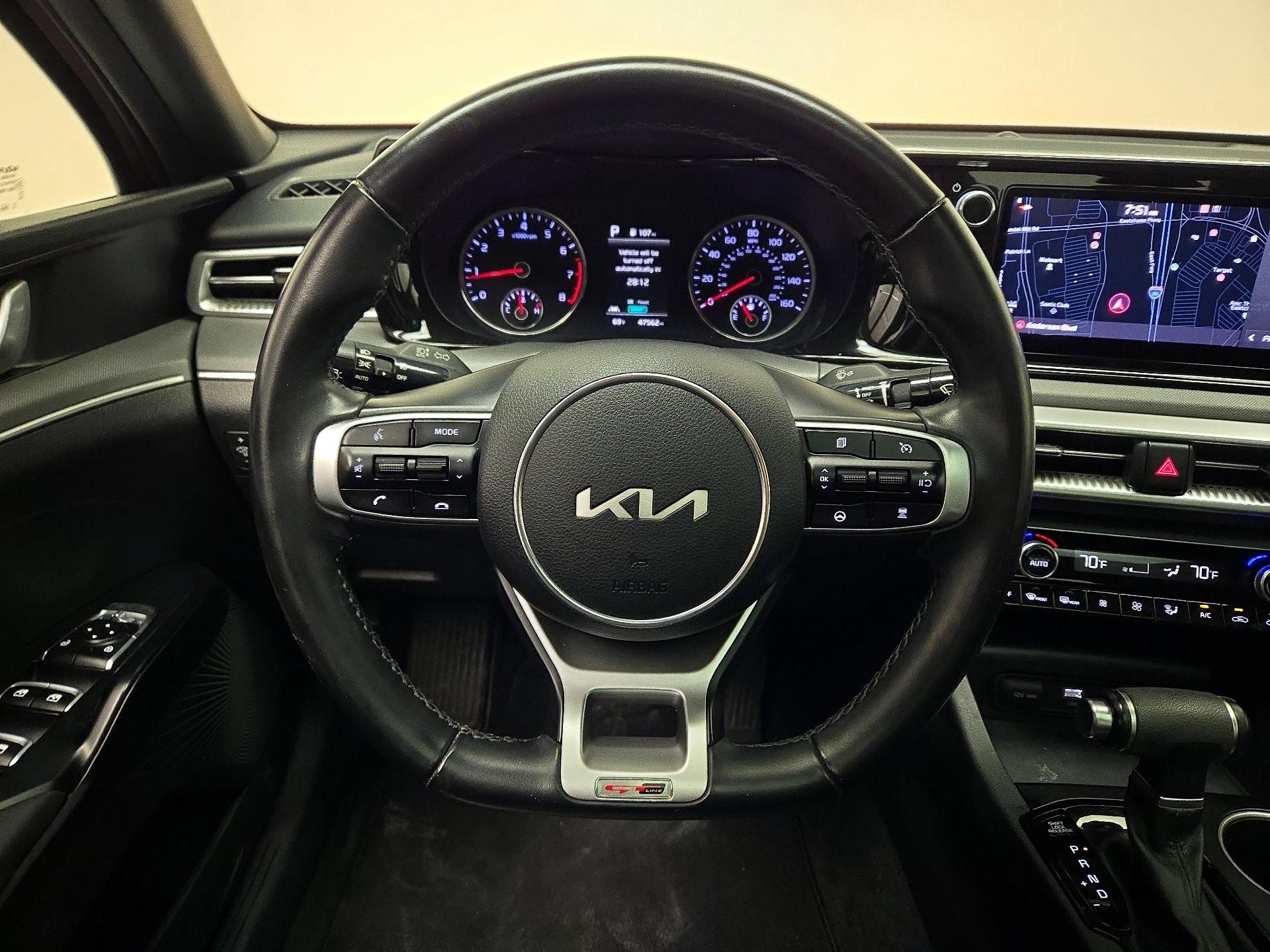 Thumbnail: 2022 Kia K5 - 10