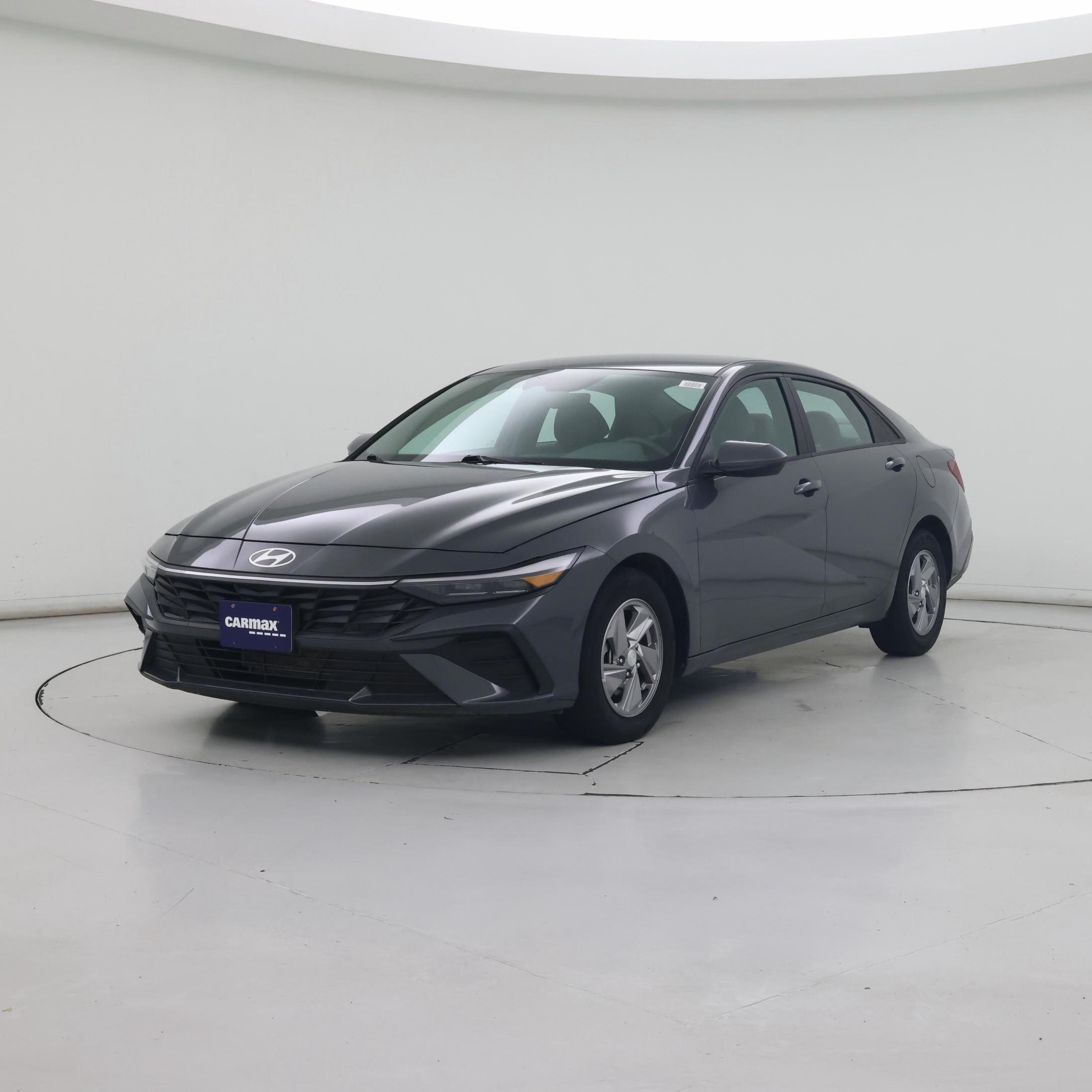 Thumbnail: 2024 Hyundai Elantra - 4