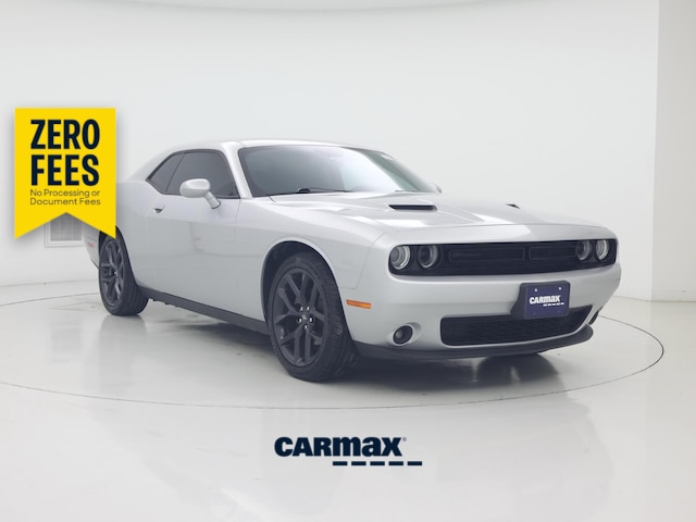 2021 Dodge Challenger SXT RWD