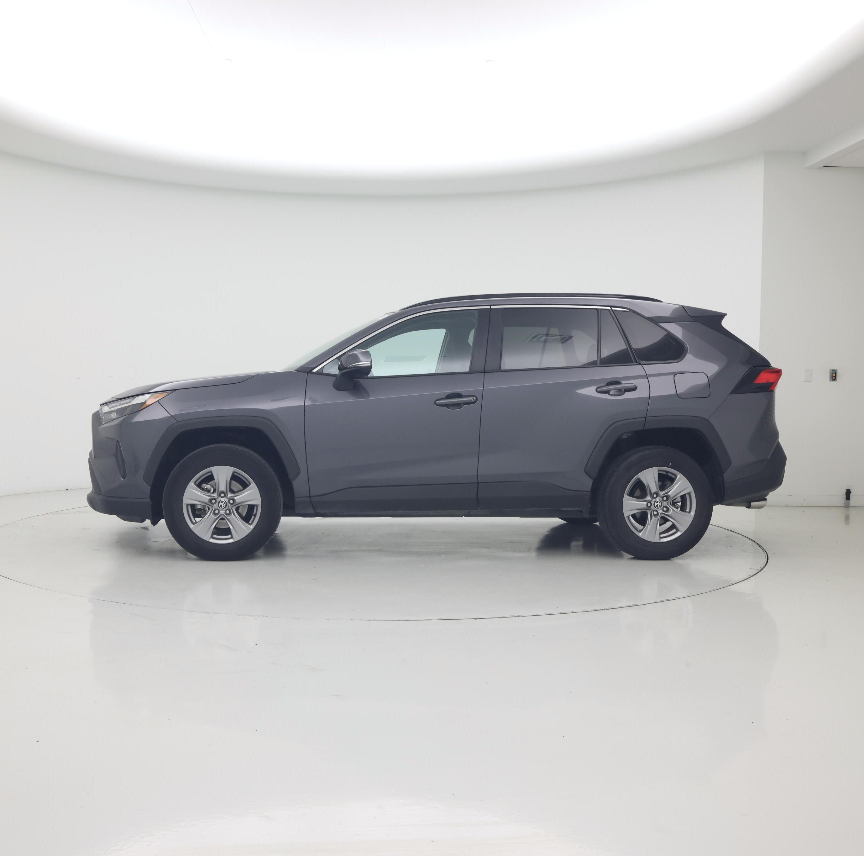 Thumbnail: 2024 Toyota RAV4 - 3
