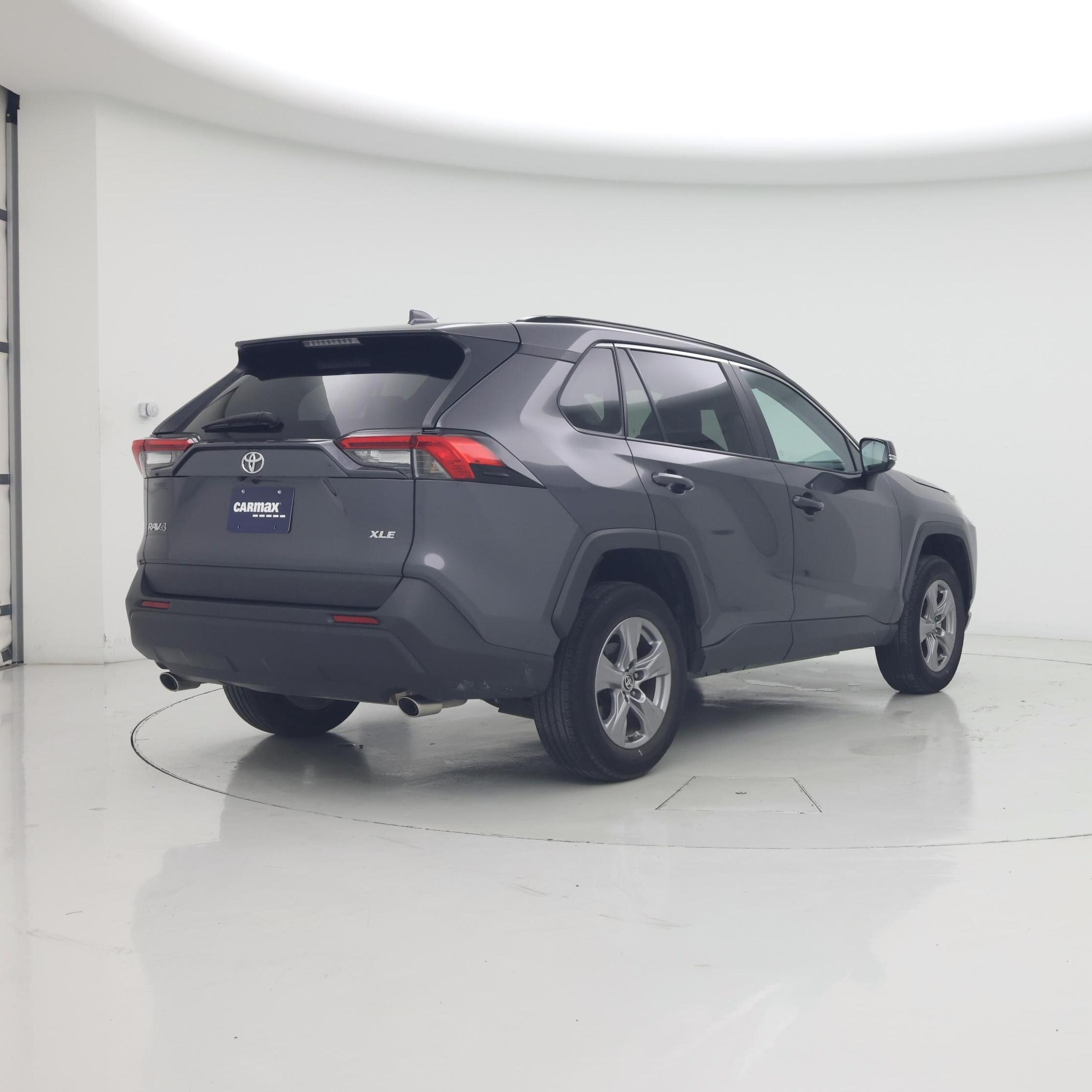 Thumbnail: 2024 Toyota RAV4 - 8