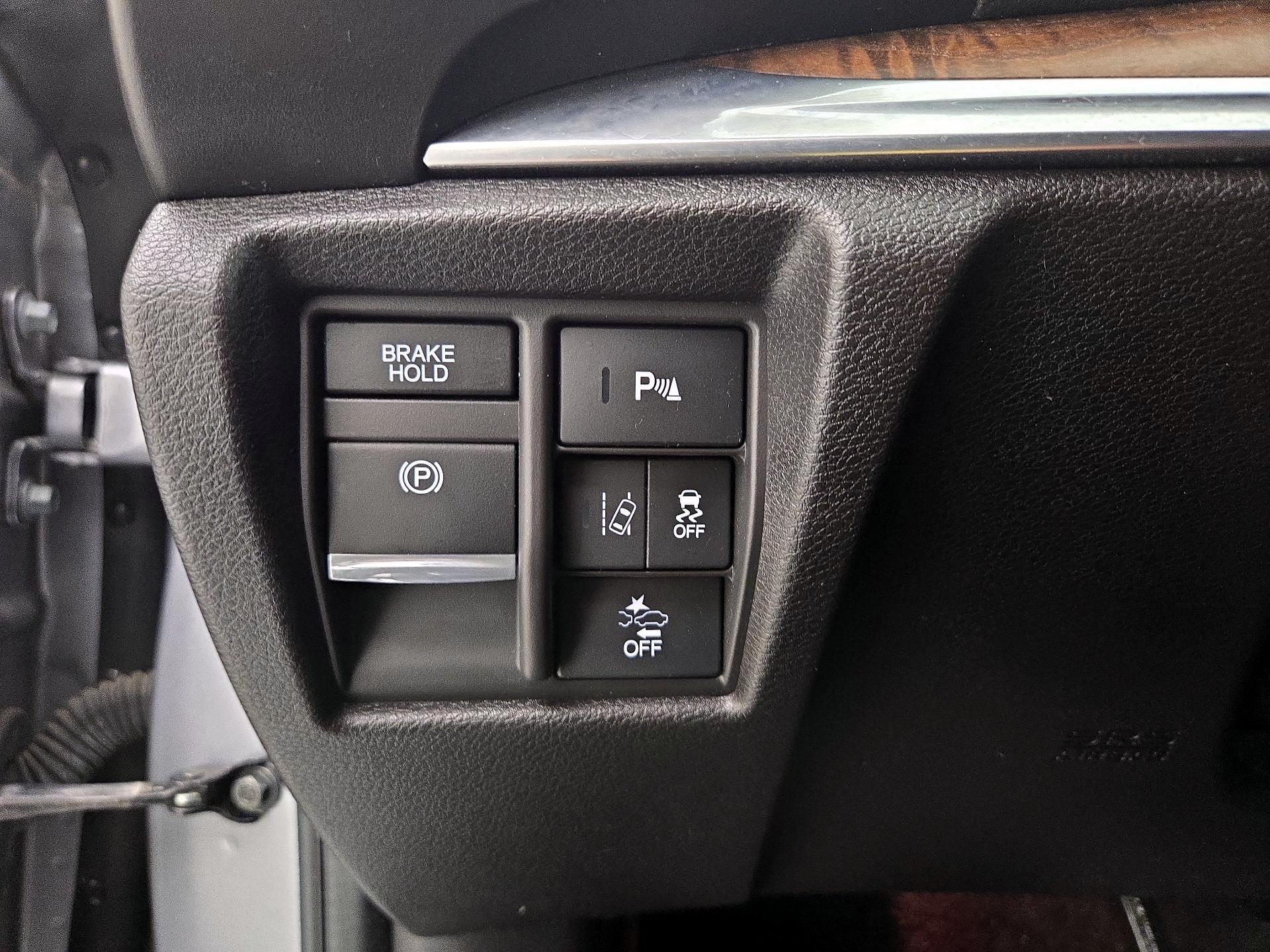 Thumbnail: 2020 Acura MDX - 13