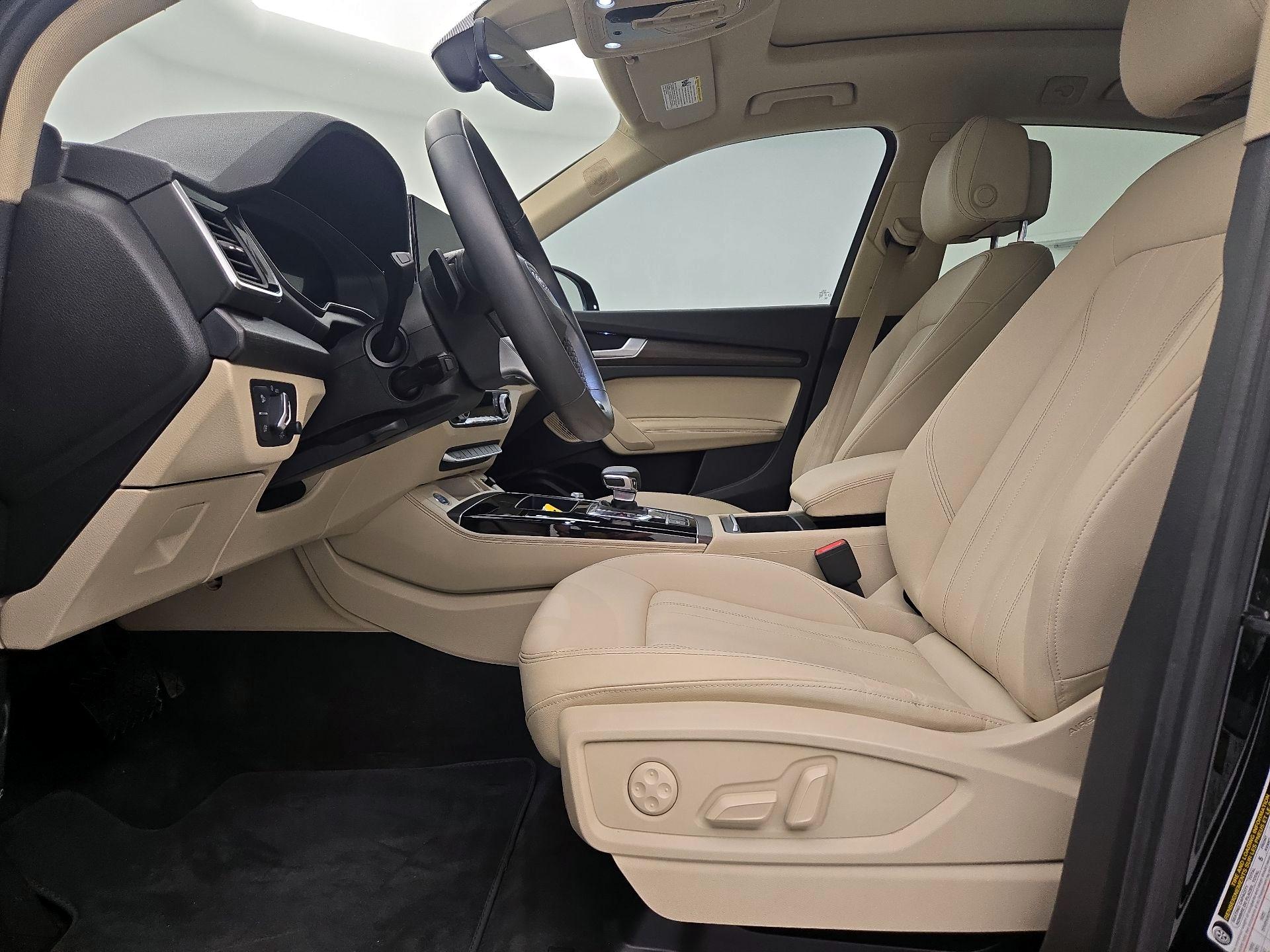 Thumbnail: 2022 Audi Q5 - 11