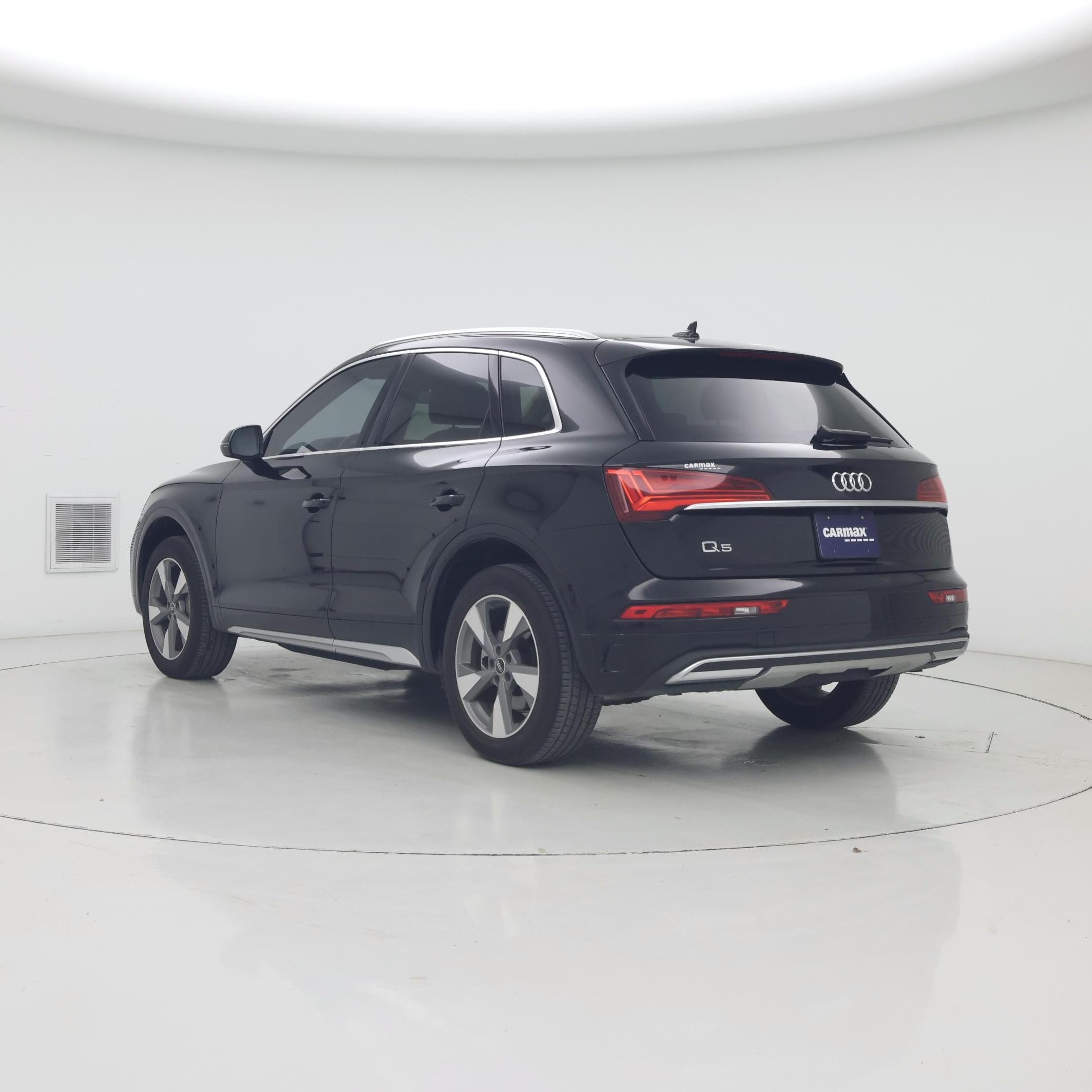 Thumbnail: 2022 Audi Q5 - 2