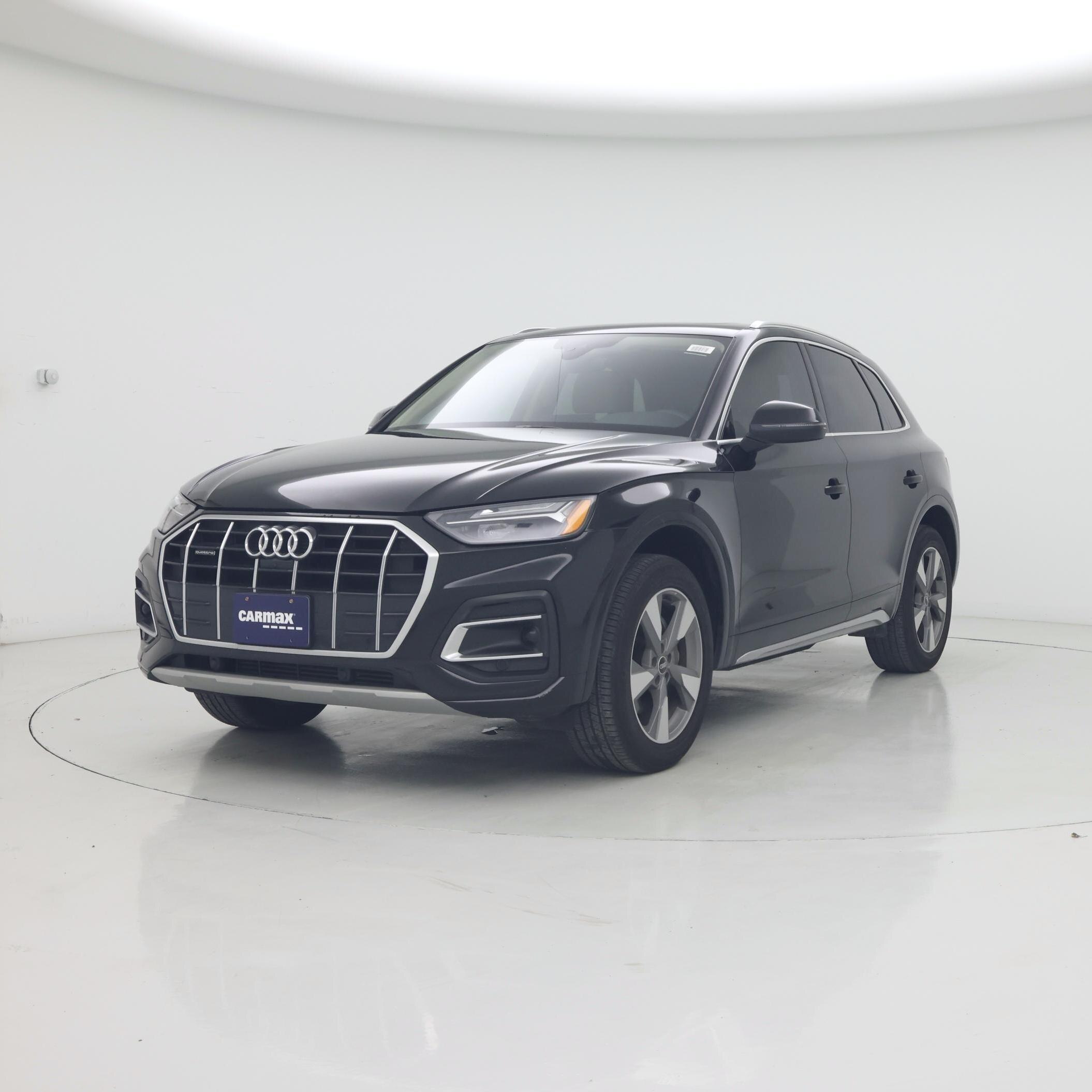 Thumbnail: 2022 Audi Q5 - 4