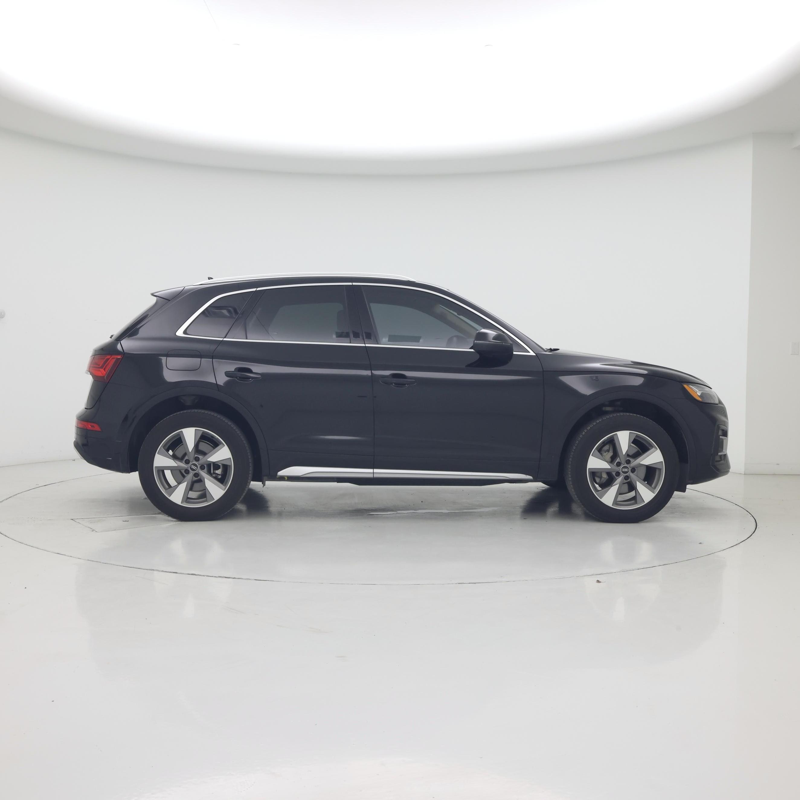 Thumbnail: 2022 Audi Q5 - 7